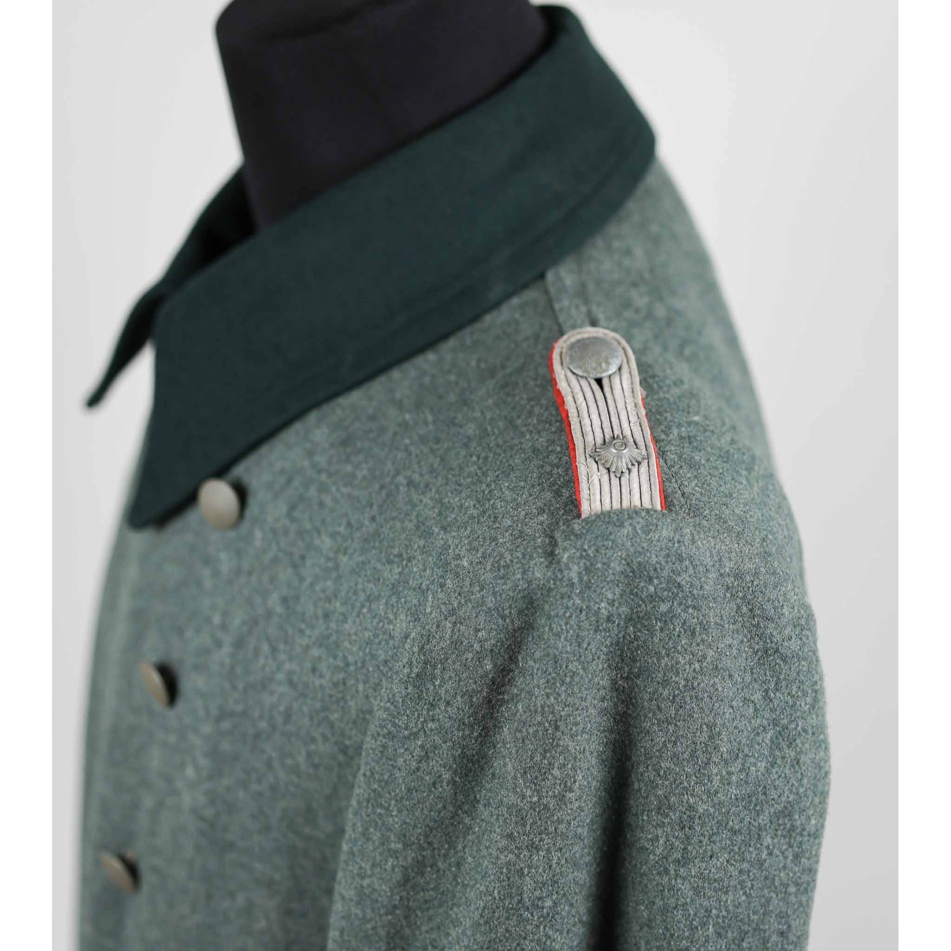 Wehrmacht Mantel für einen Oberleutnant der Artillerie — image 8