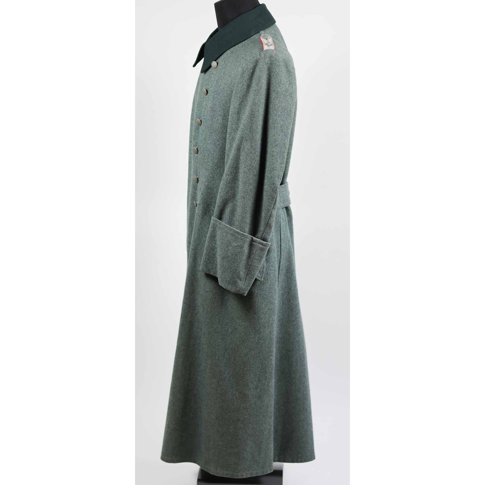 Wehrmacht Mantel für einen Oberleutnant der Artillerie — image 9