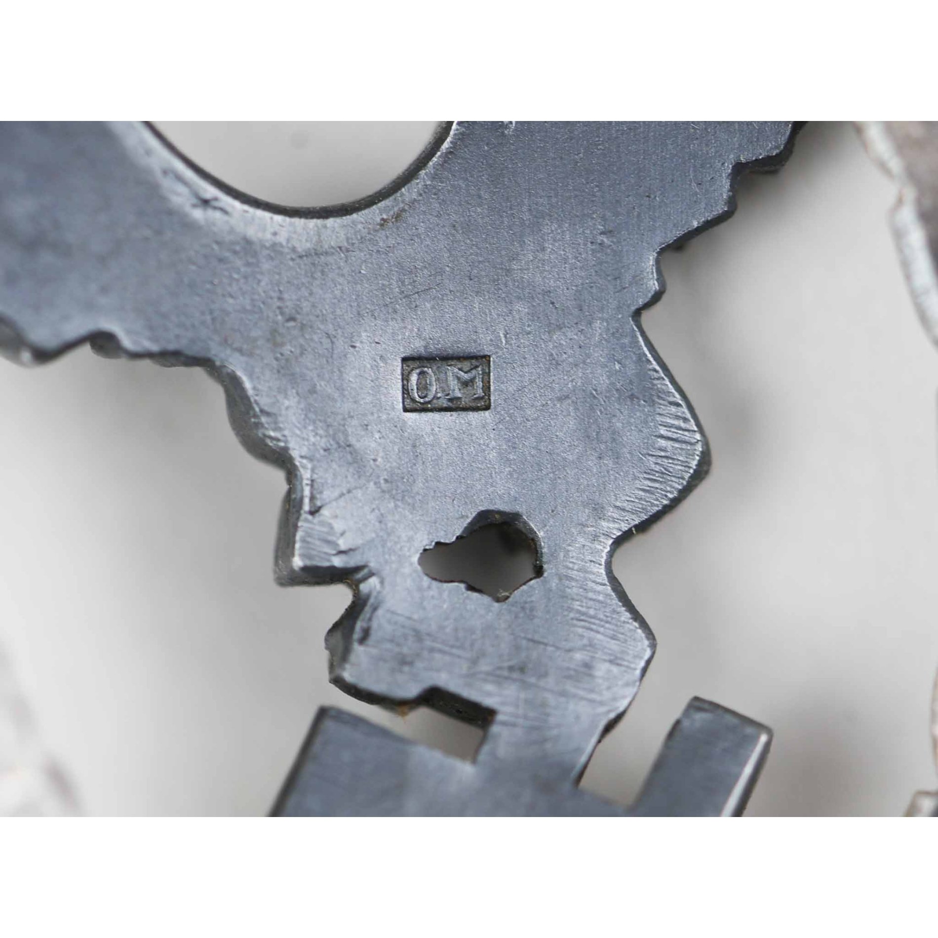 Flugzeugführer Abzeichen der Luftwaffe Herst. 'OM' Selten! — image 5