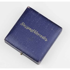 Etui für ein Flugzeugführerabzeichen der Luftwaffe