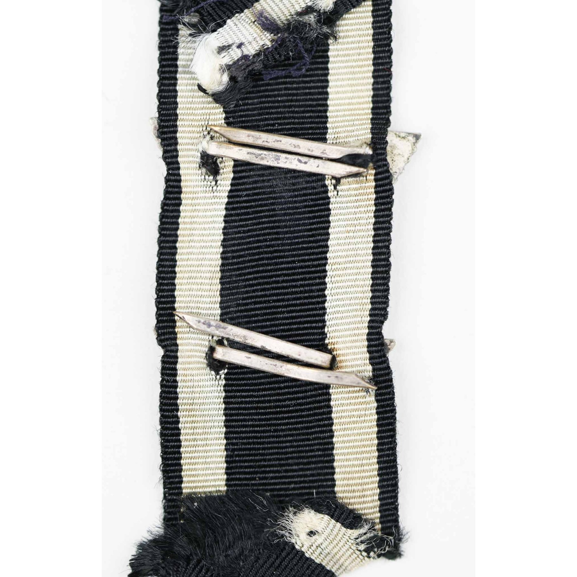 Wiederholungsspange zum Eisernen Kreuz 1914 2.Klasse L/11 — image 3