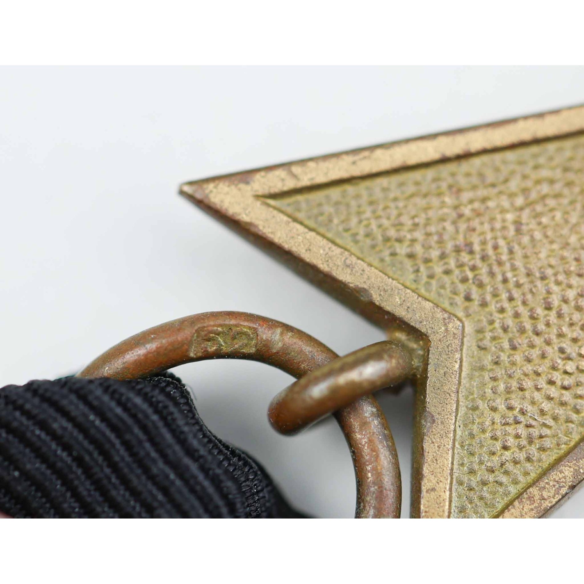 Kriegsverdienstkreuz 2.Klasse ohne Schwerter mit Herst. 52 — image 3