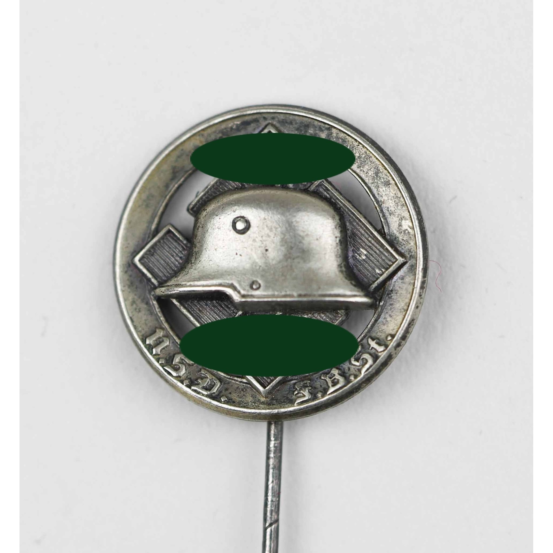 Mitgliedsabzeichen an langer Nadel 'National Sozialistische Deutscher Frontkämpferbund Stahlhelm' — image 2