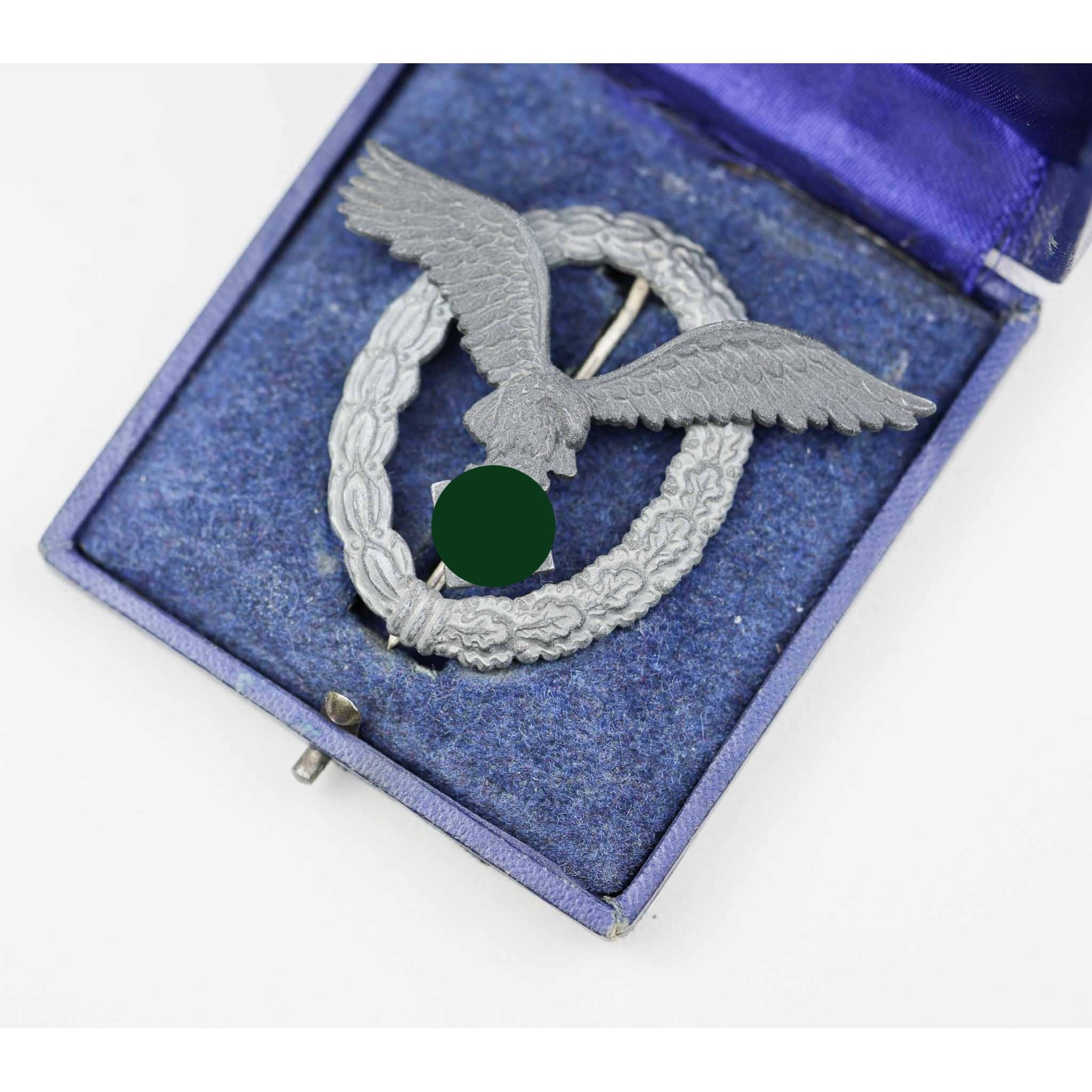 Luftwaffe Flugzeugführerabzeichen im Etui 'A' Assmann — image 8