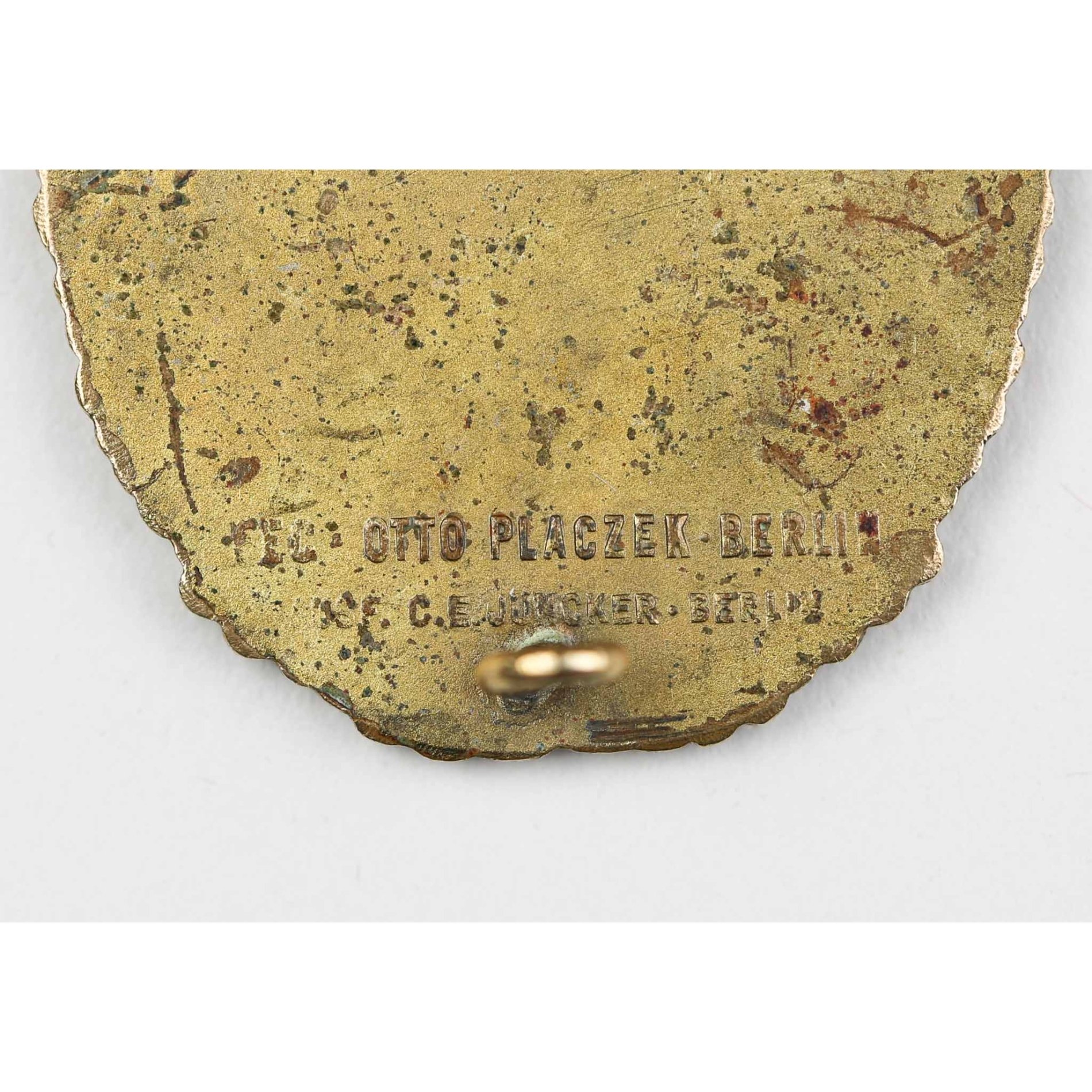 Kriegsabzeichen Der Marine Artillerie C.E Juncker Berlin — image 2