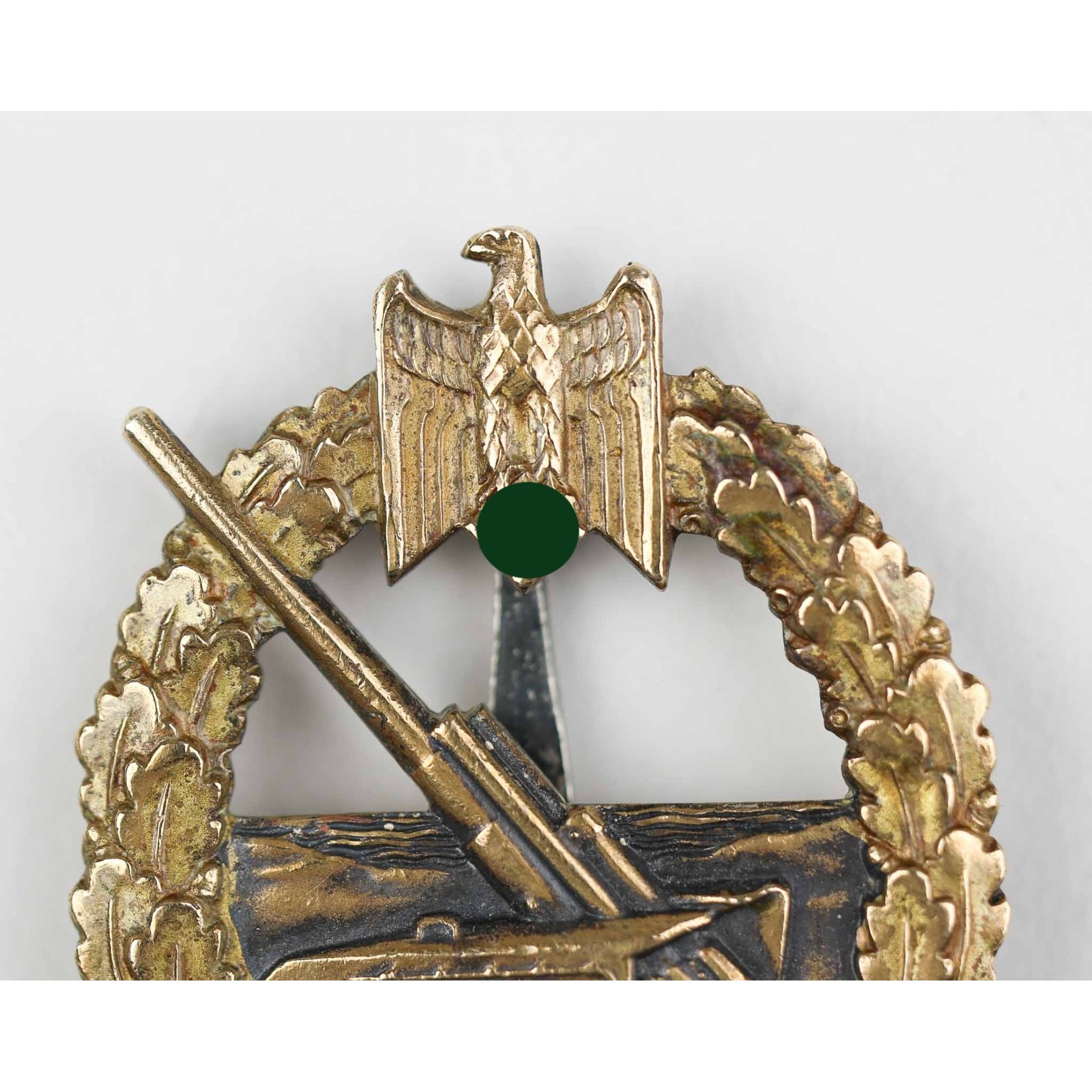 Kriegsabzeichen Der Marine Artillerie C.E Juncker Berlin — image 3