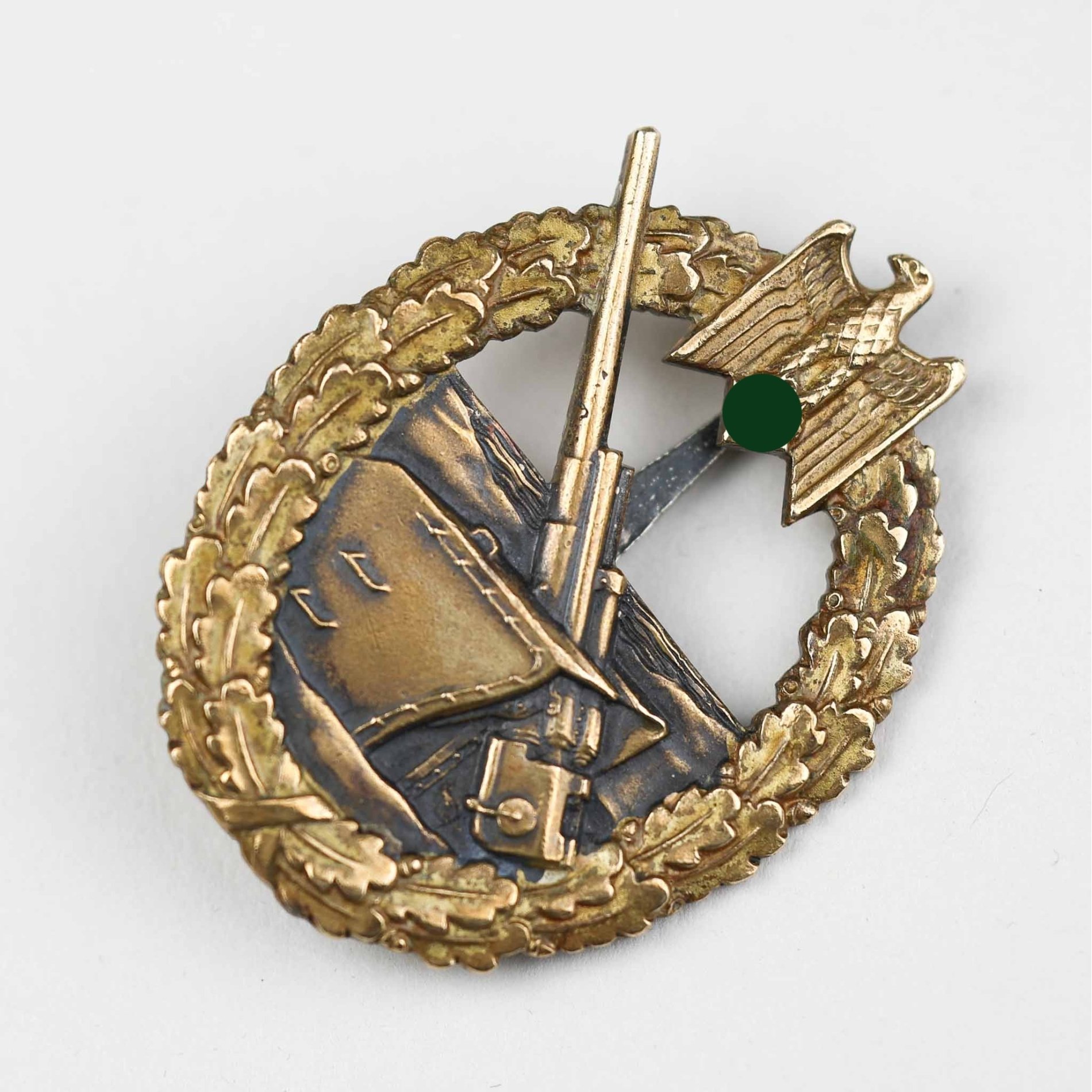 Kriegsabzeichen Der Marine Artillerie C.E Juncker Berlin — image 4