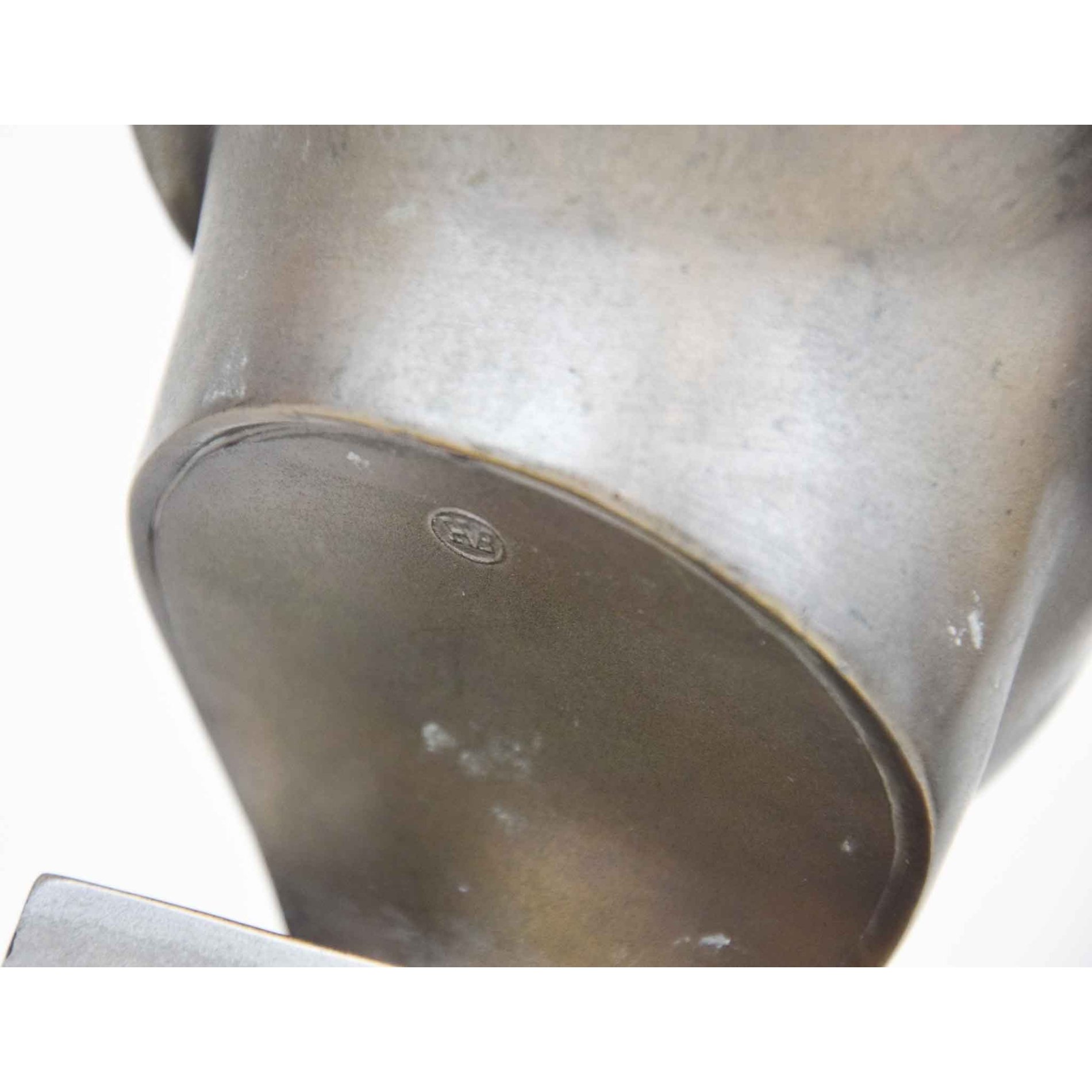 Große Führerbüste auf Marmorsockel Herst. H.B — image 6