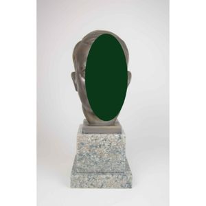 Große Führerbüste auf Marmorsockel Herst. H.B