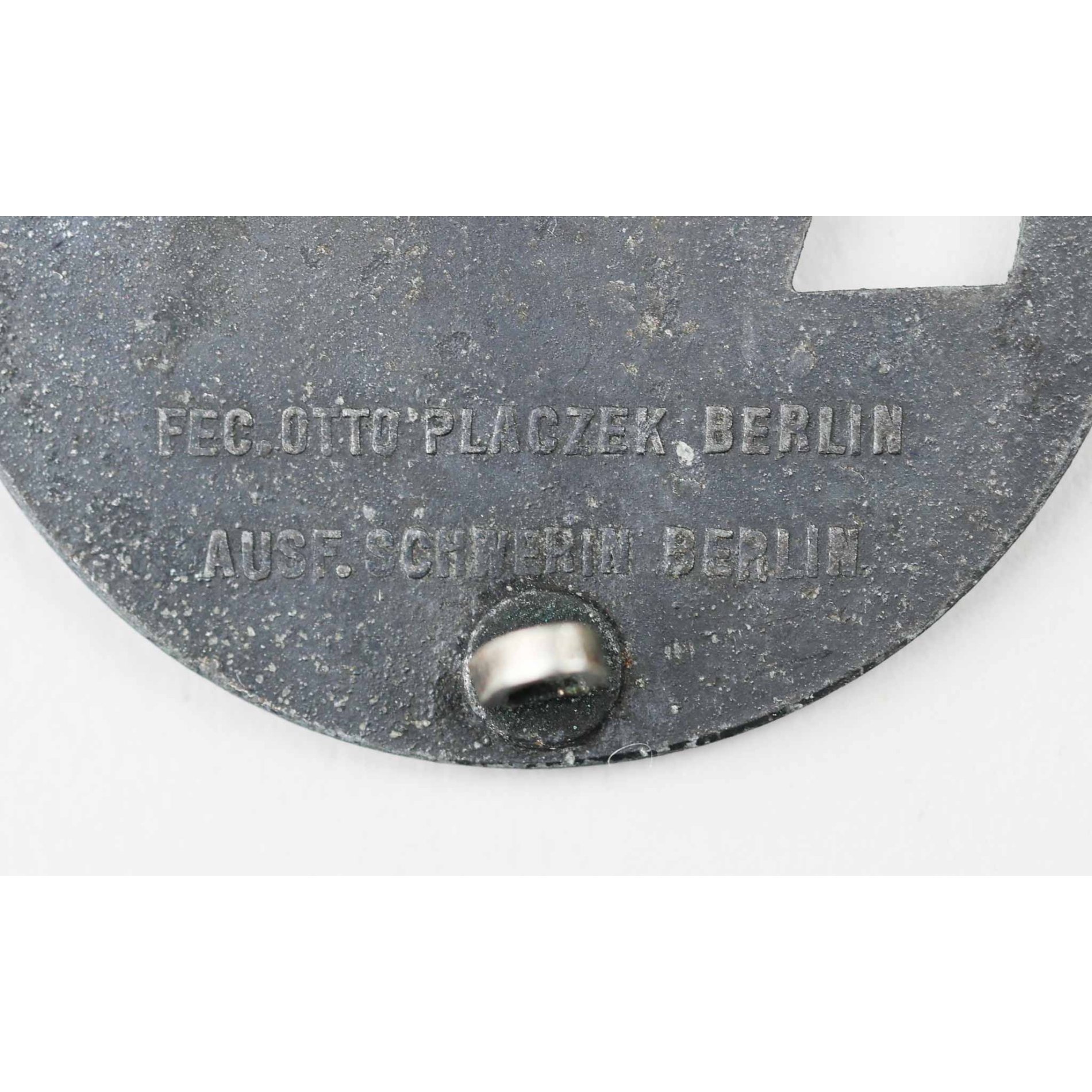 Blockadebrecher Abzeichen Herst. Schwerin — image 4