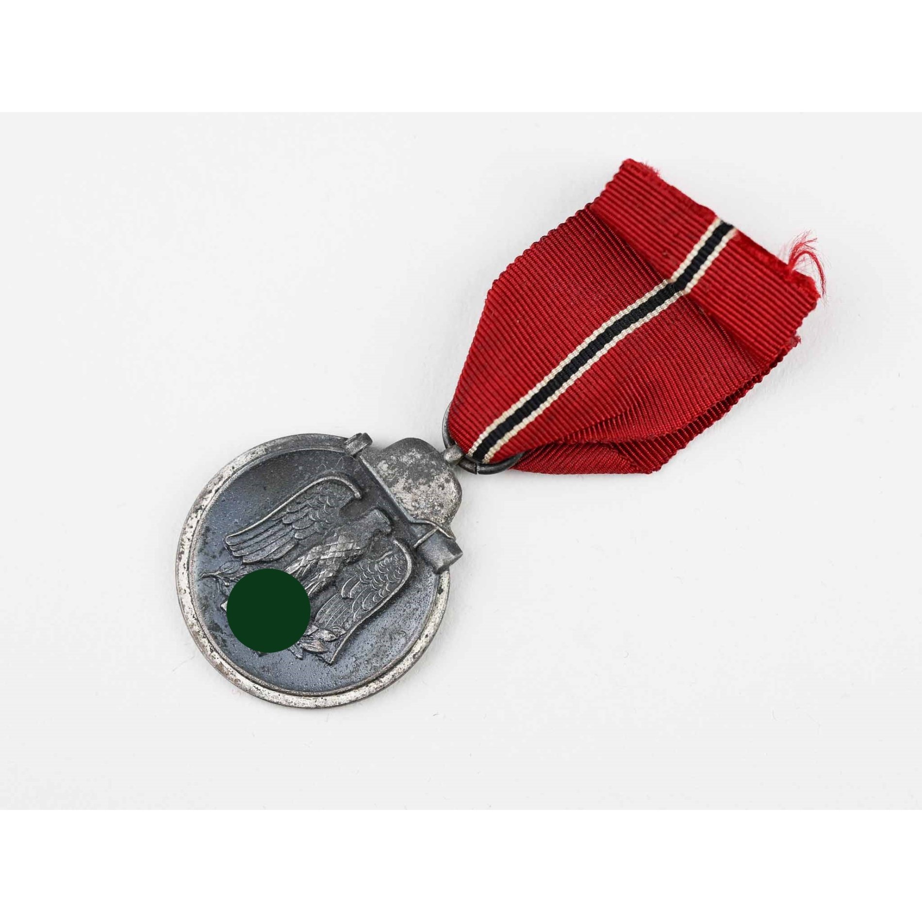 Ostmedaille Winterschlacht im Osten 1941/42 mit Hersteller 25 — image 3