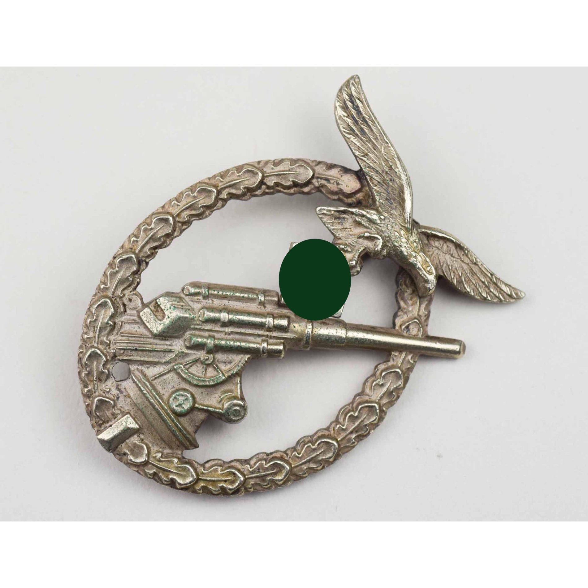 Flakkampfabzeichen der Luftwaffe Herst. C.E Juncker Berlin — image 2
