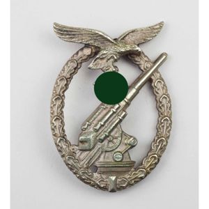 Flakkampfabzeichen der Luftwaffe Herst. C.E Juncker Berlin