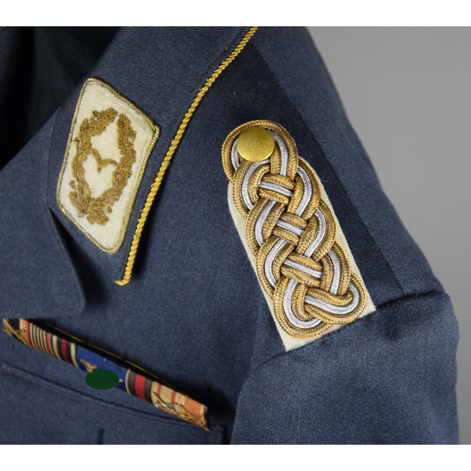 Luftwaffe Waffenrock für einen Generalmajor — image 6
