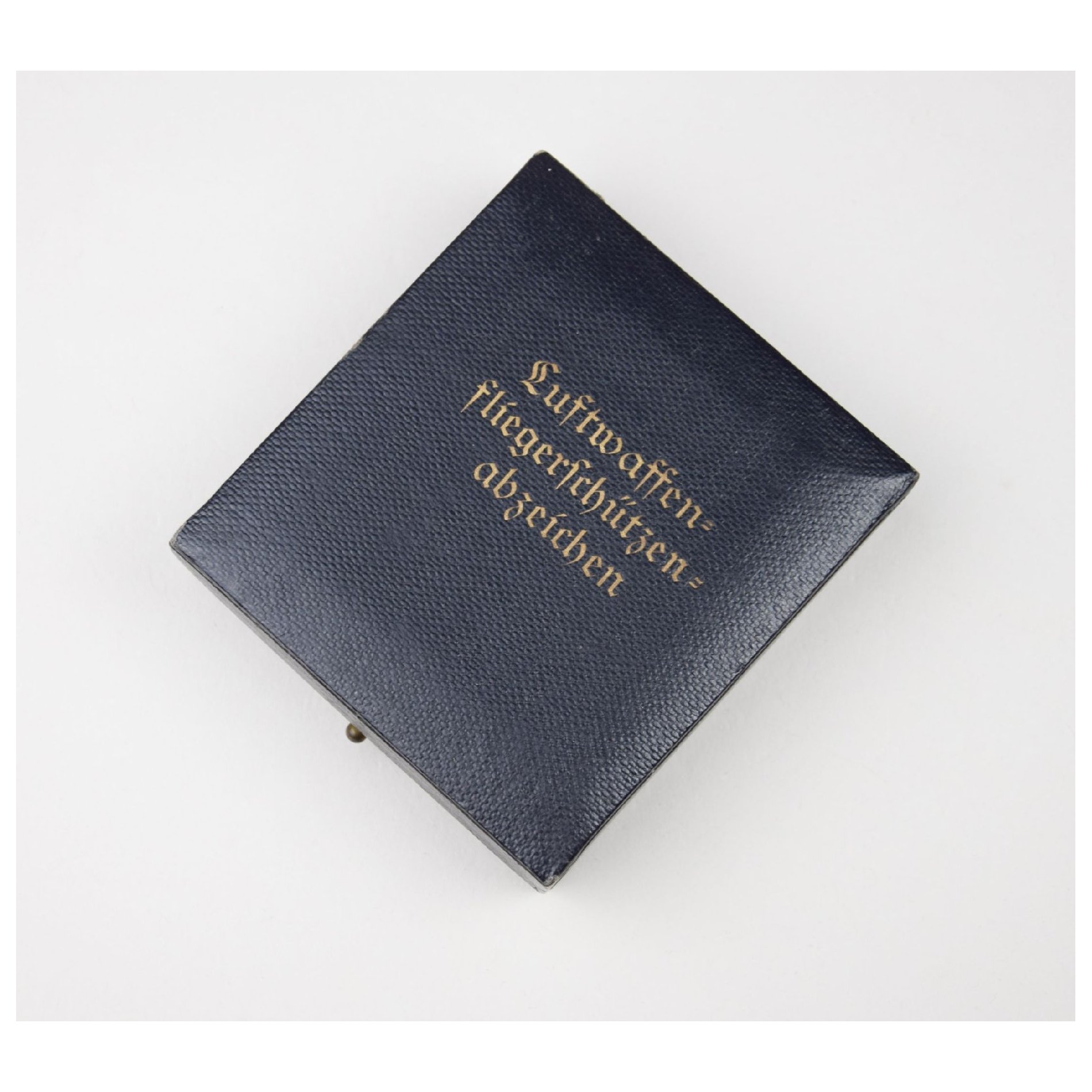 Etui für das Fliegerschützenabzeichen der Luftwaffe — image 7