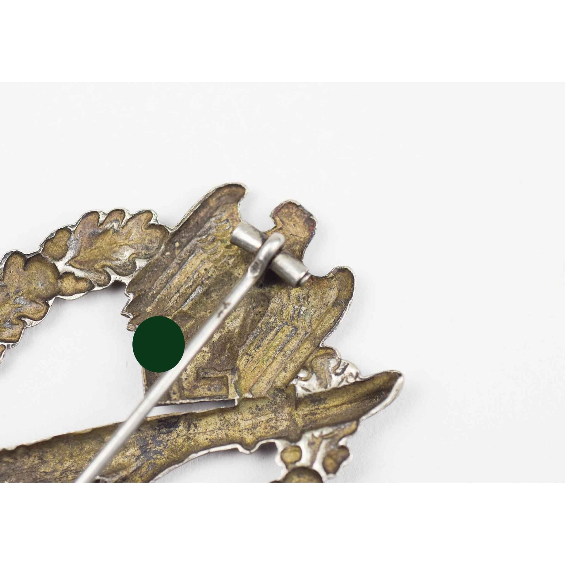 Infanterie Sturmabzeichen in Silber Herst. C.E Juncker Neusilber — image 4