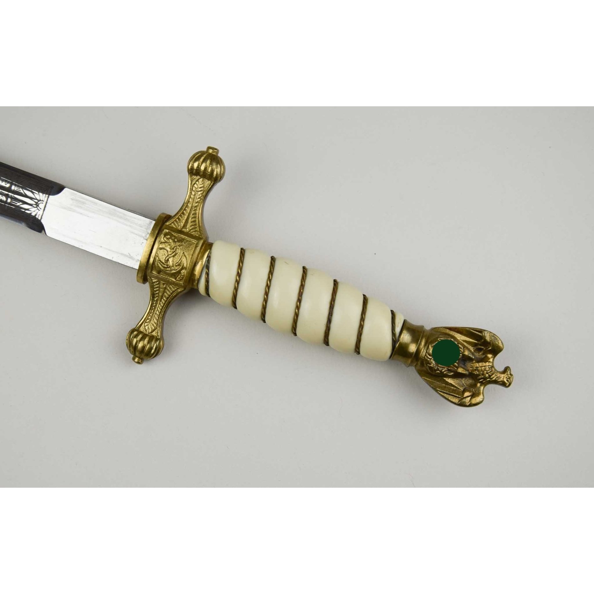 Kriegsmarine Dolch für Offiziere Carl Eickhorn, Solingen — image 5