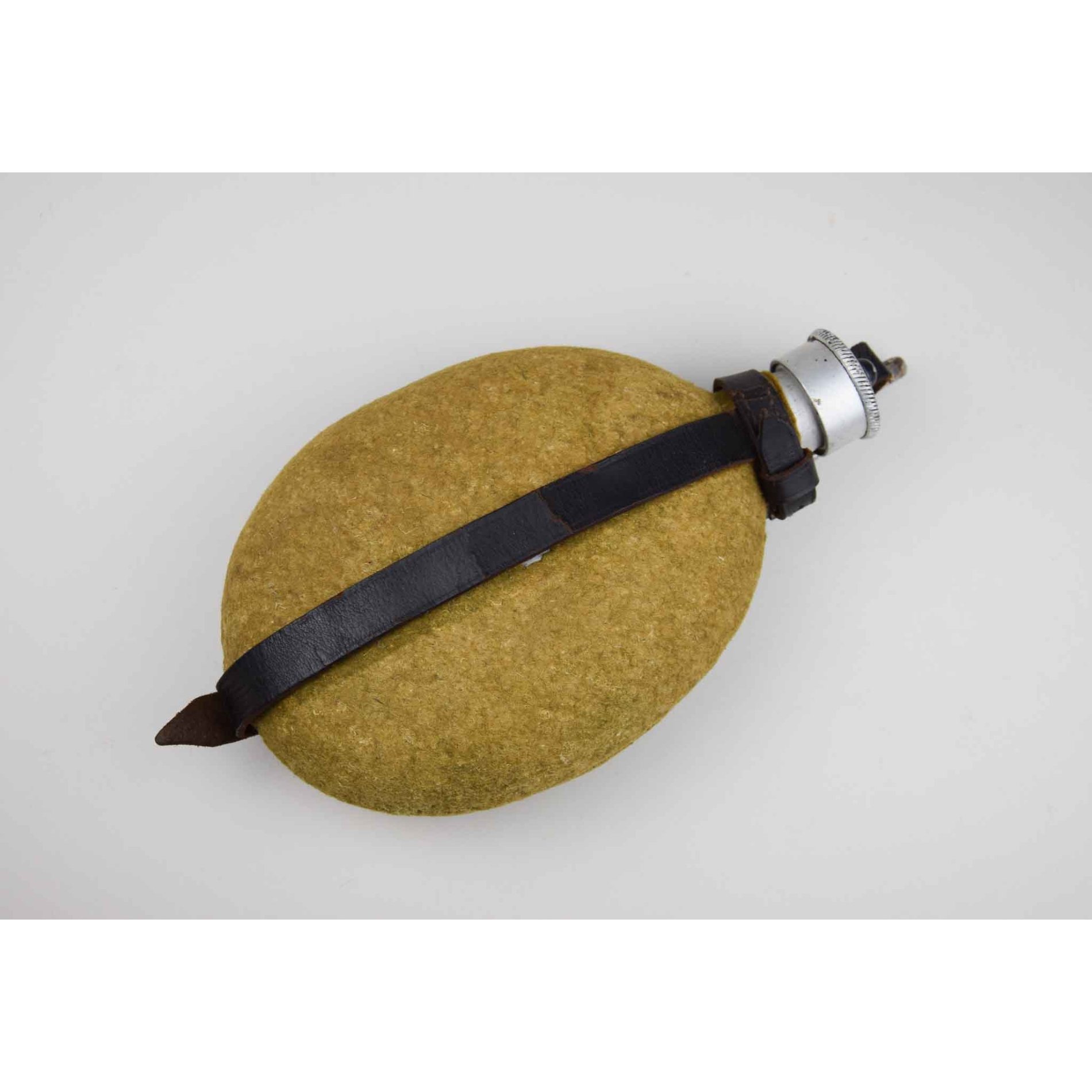 Wehrmacht Feldflasche SSl 236 — image 4