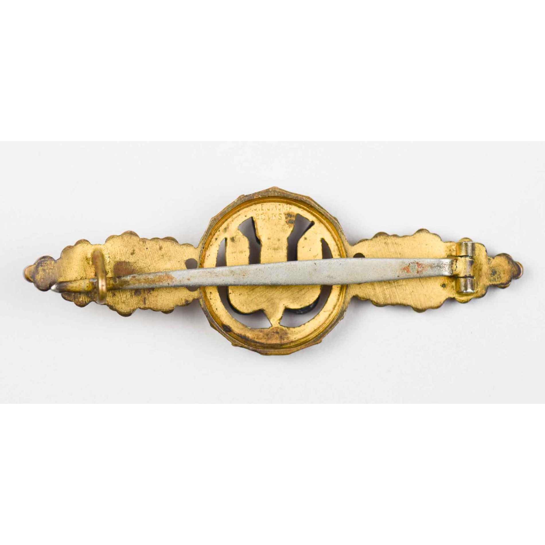 Frontflugspange für Kampfflieger in Gold mit Stempelung 'C.E Juncker Berlin SW' extrem selten! — image 4