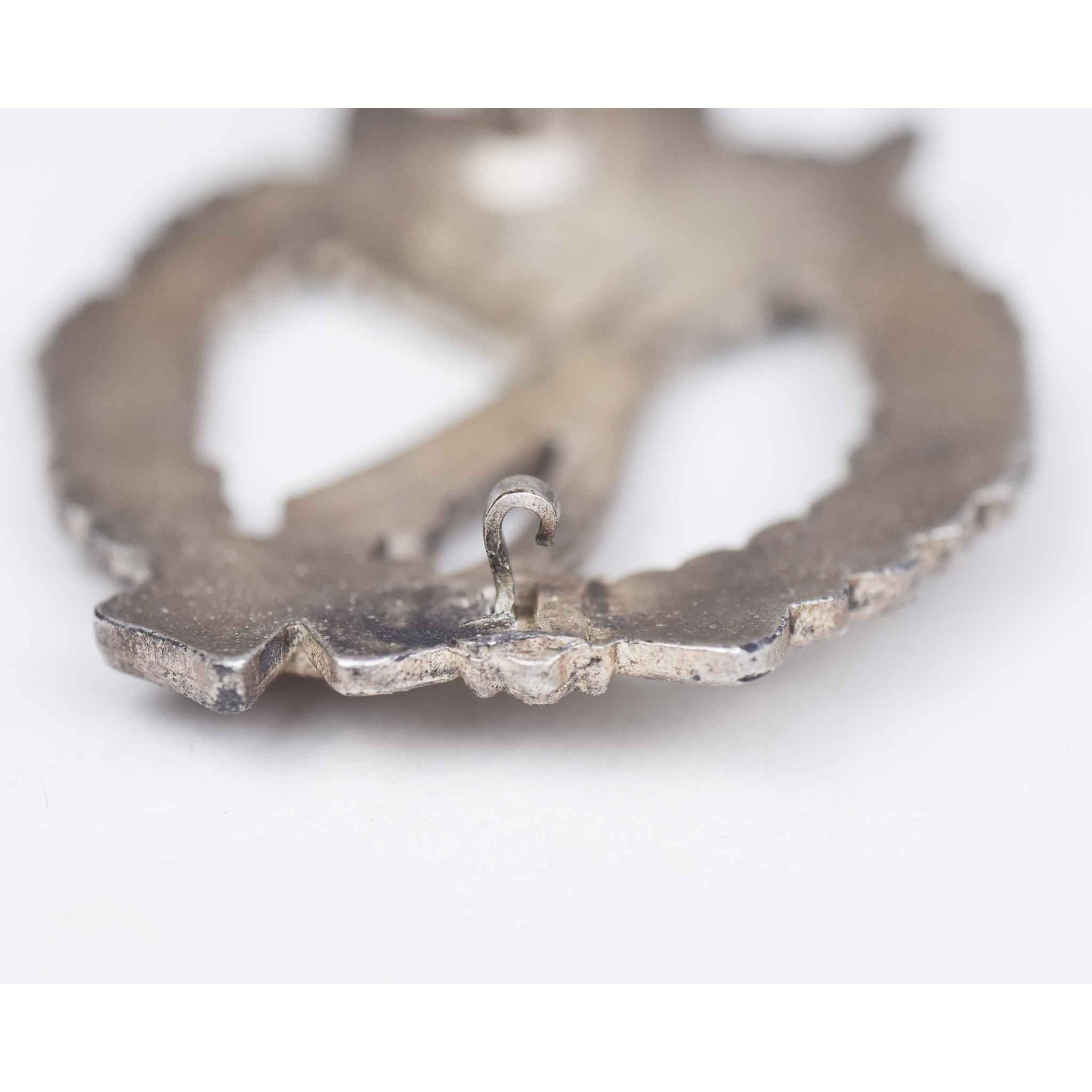 Infanterie Sturmabzeichen in Silber mit Herst. 'JFS' Zustand 1 — image 5