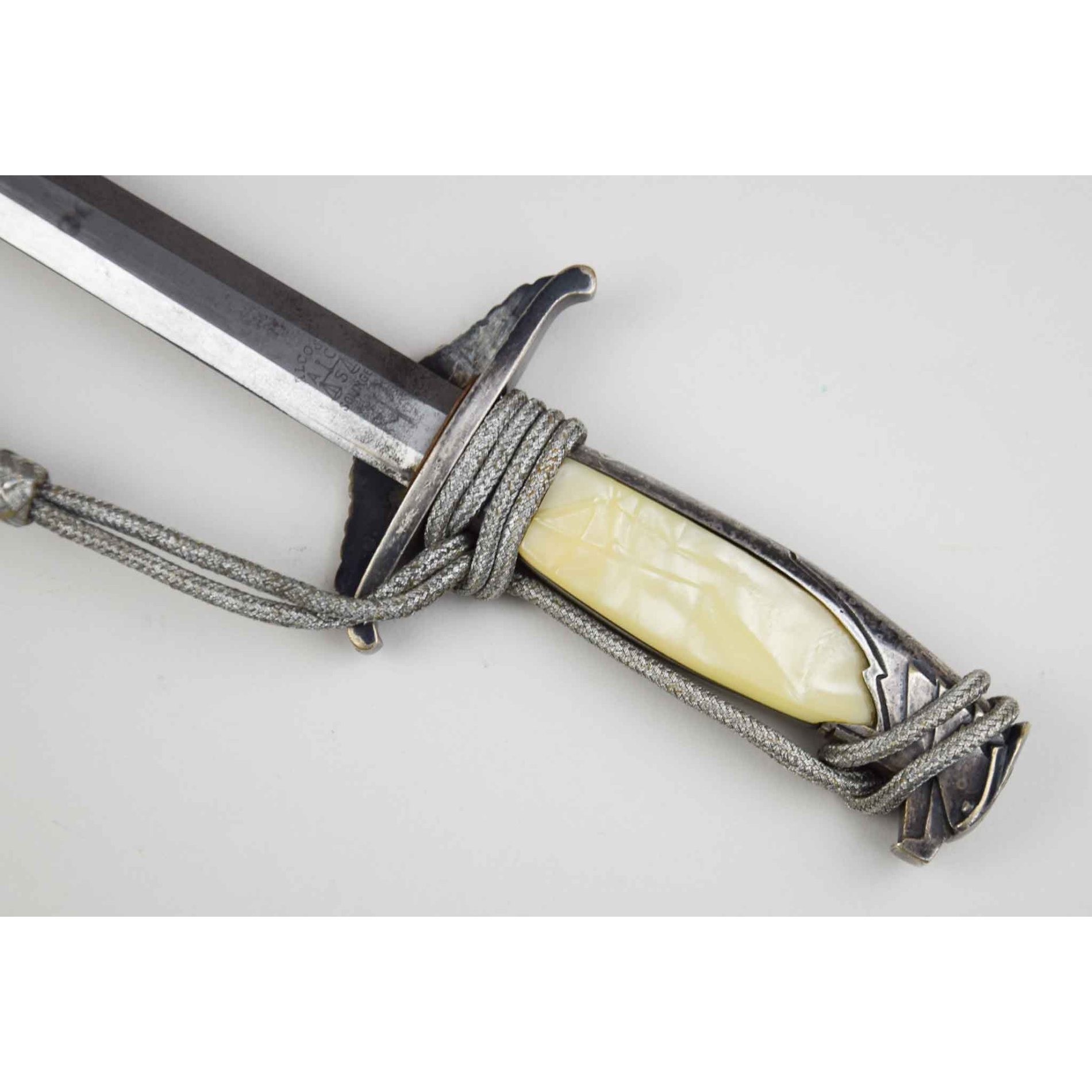 3. Reich Dolch für Staatsbeamte mit Herst. Alcoso Zustand 2 — image 5