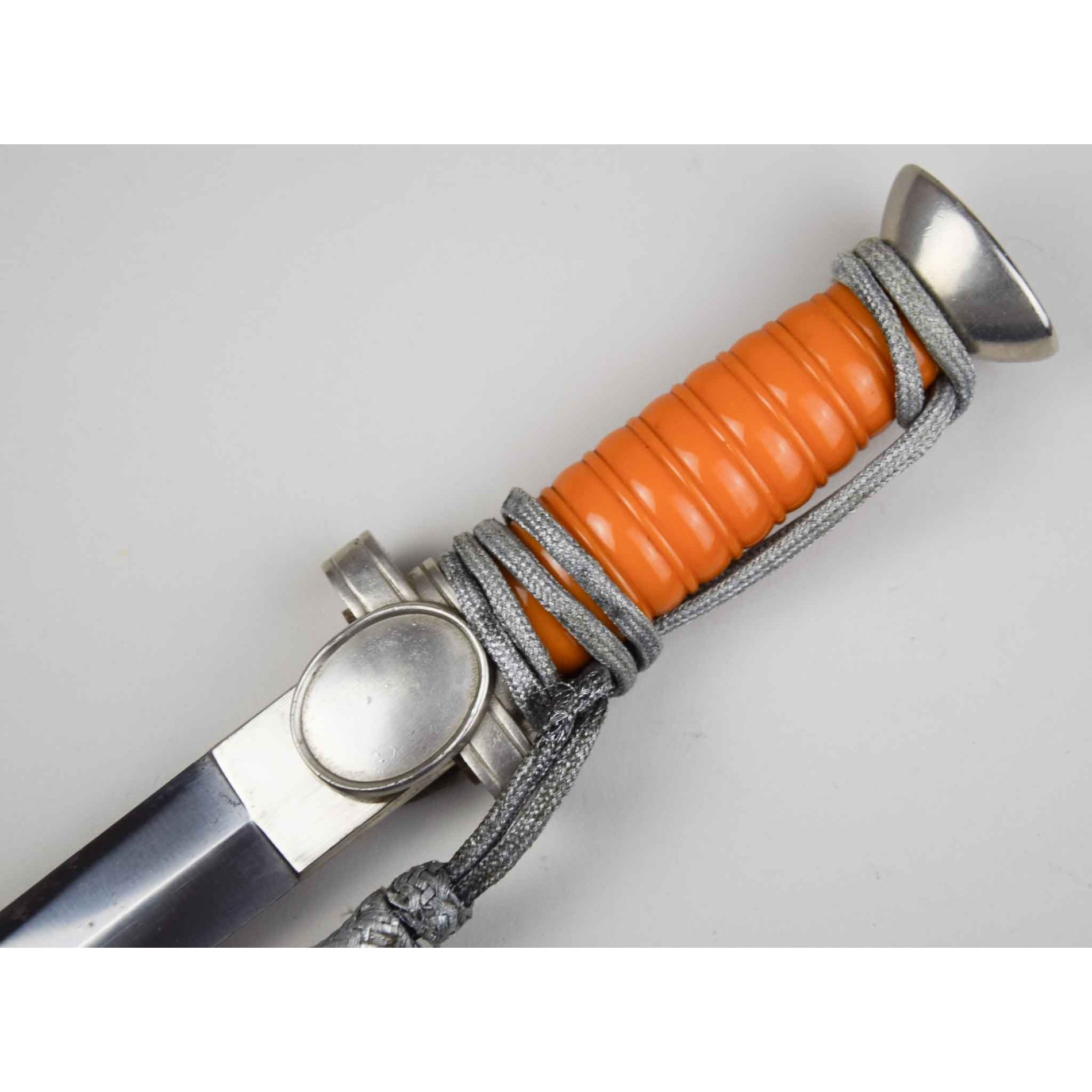 DRK-Führerdolch mit Gehänge im Zustand 1- — image 3