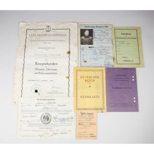 Kriegsmarine Nachlass Urkunde Minensucher Kriegsabzeichen