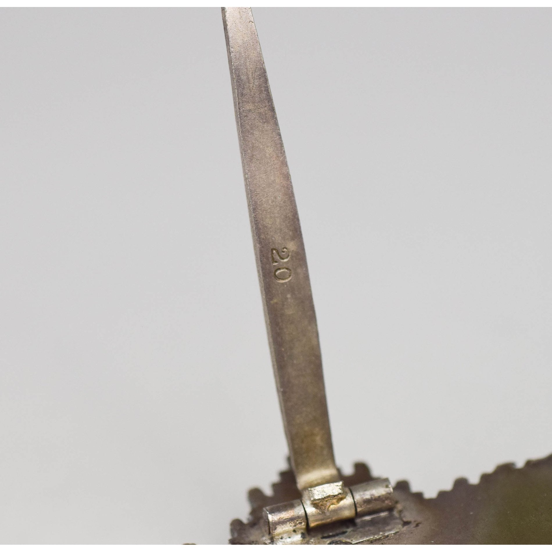 Deutsches Kreuz in Gold Herst. 20 'dotted' Version gepunktetes Datumsfeld, selten! — image 7