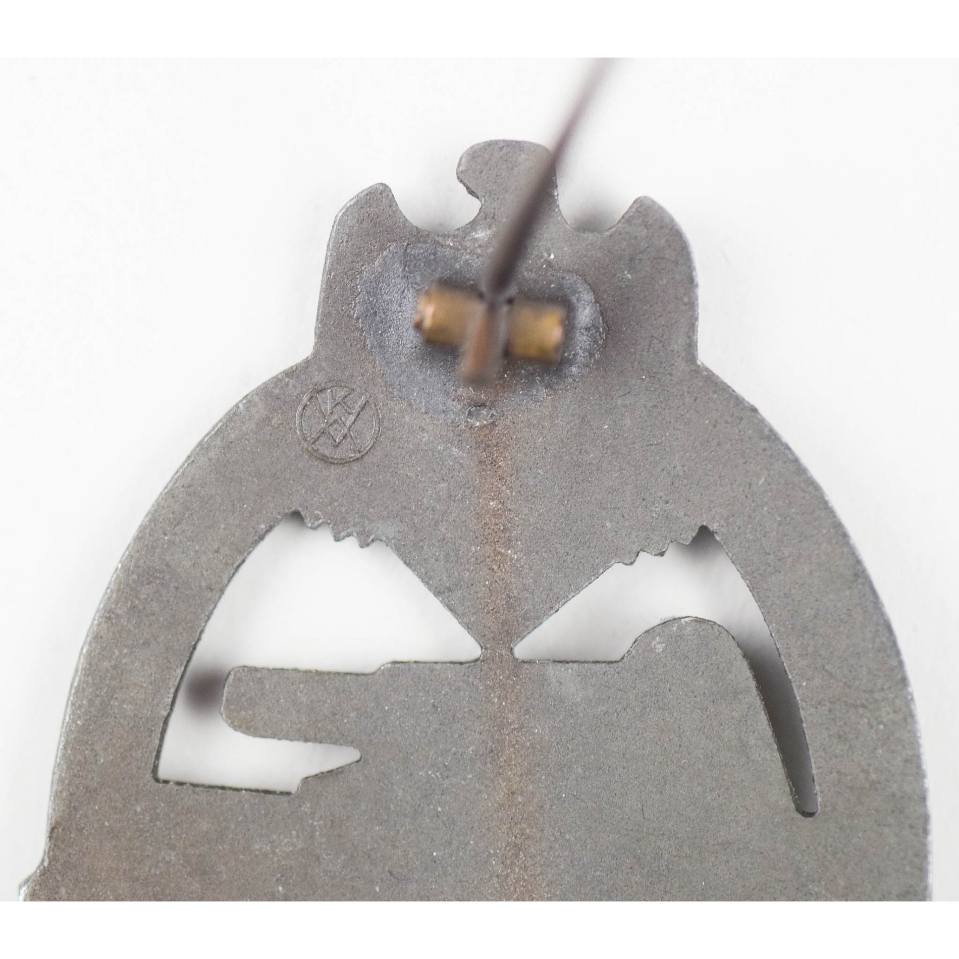 Panzerkampfabzeichen in Bronze mit Herst. 'Karl Wurster' — image 5