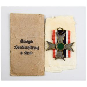 Kriegsverdienstkreuz 2.Klasse ohne Schwerter in Verleihungstüte Herst.
