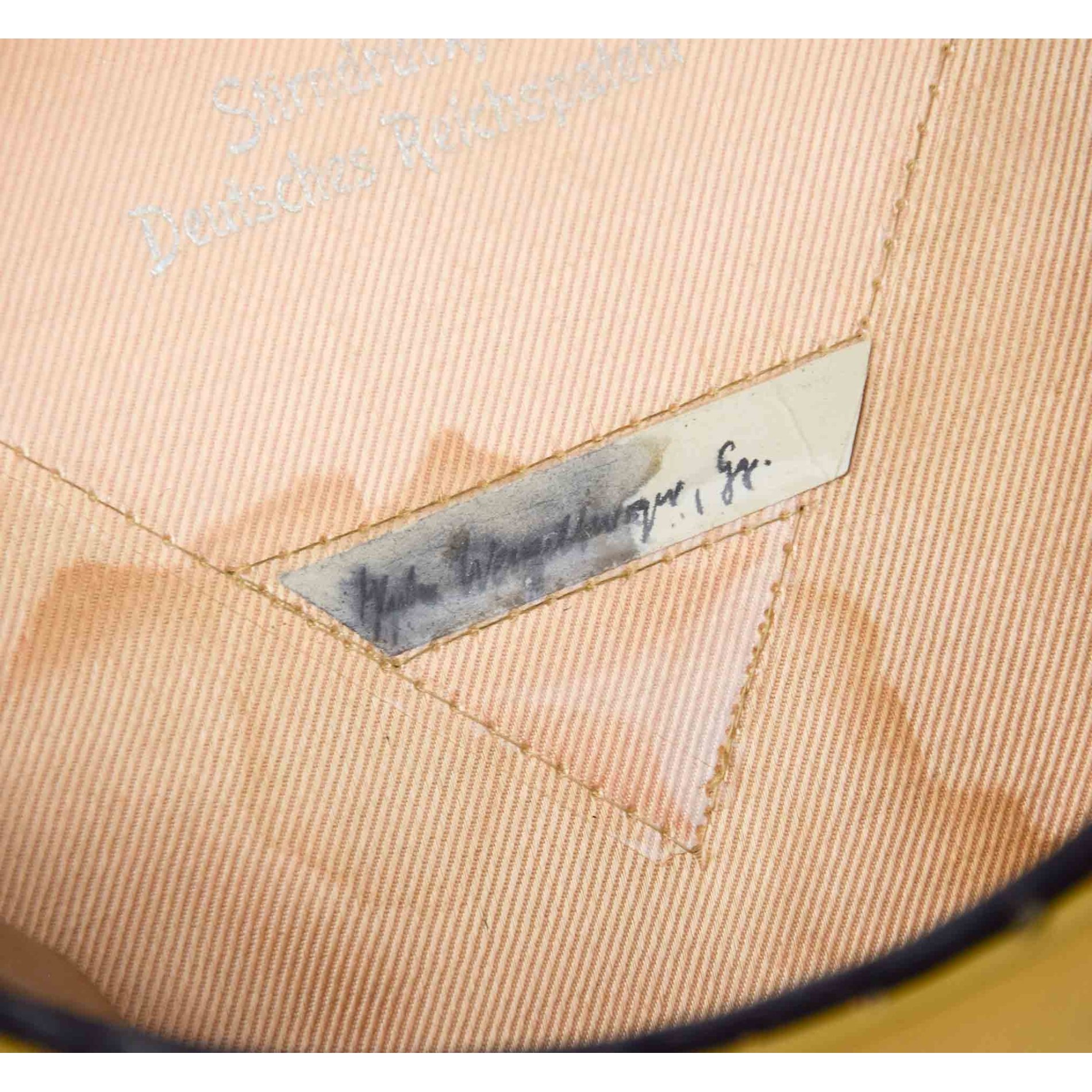 Persönliche Schirmmütze aus dem Besitz vom Ritterkreuzträger Georg Wenzelburger (Träger Nahkampfspange in Gold!) — image 14