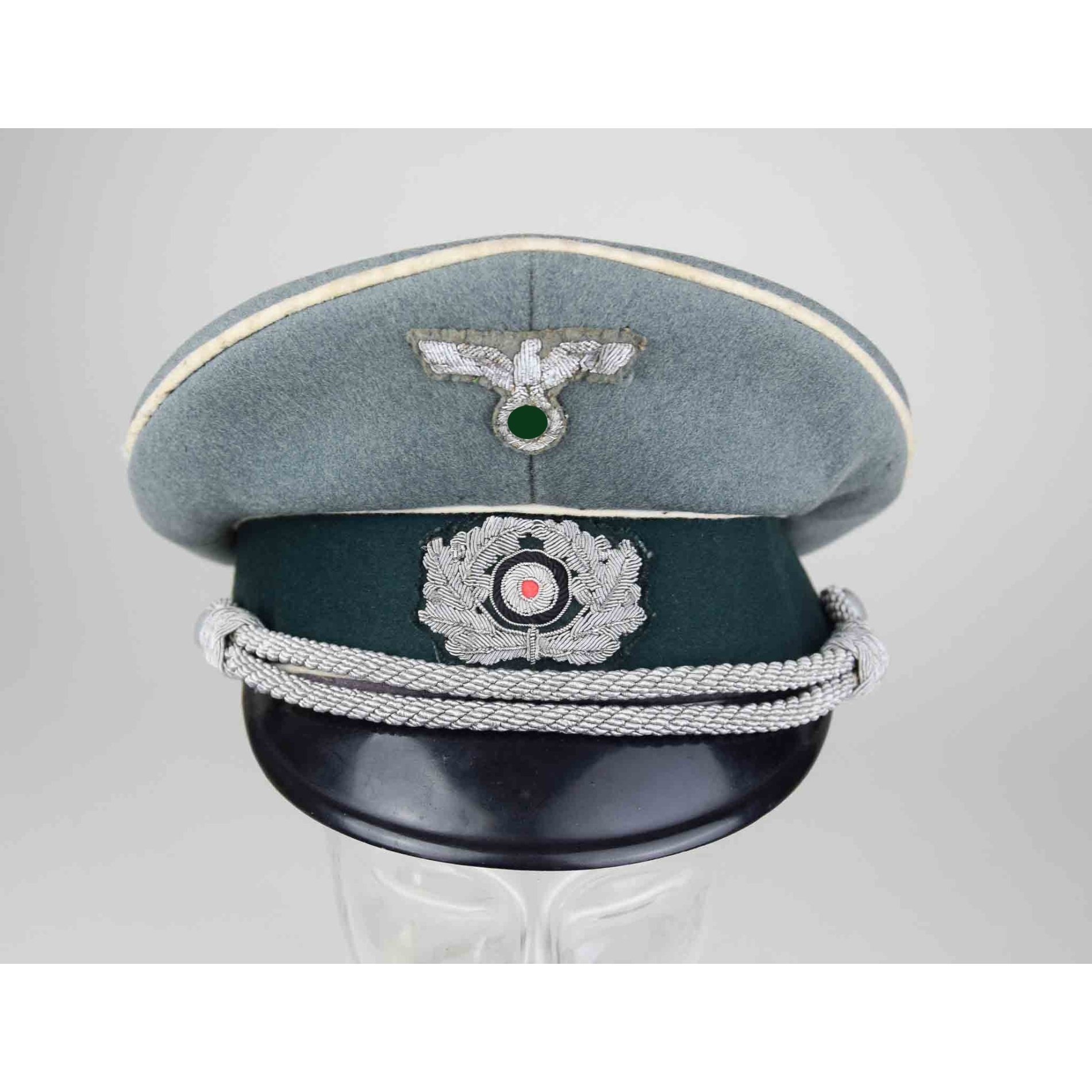 Persönliche Schirmmütze aus dem Besitz vom Ritterkreuzträger Georg Wenzelburger (Träger Nahkampfspange in Gold!) — image 3