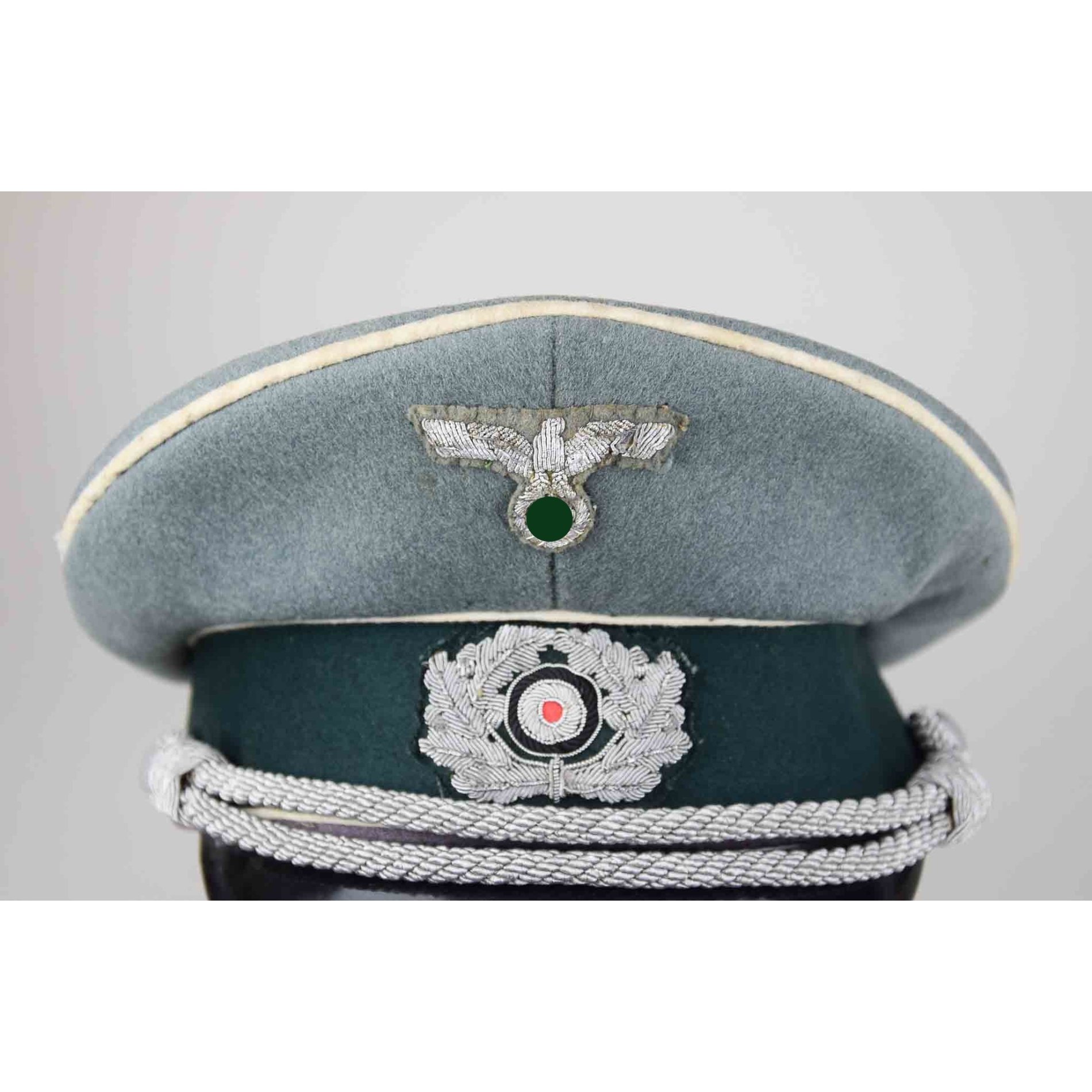 Persönliche Schirmmütze aus dem Besitz vom Ritterkreuzträger Georg Wenzelburger (Träger Nahkampfspange in Gold!) — image 9