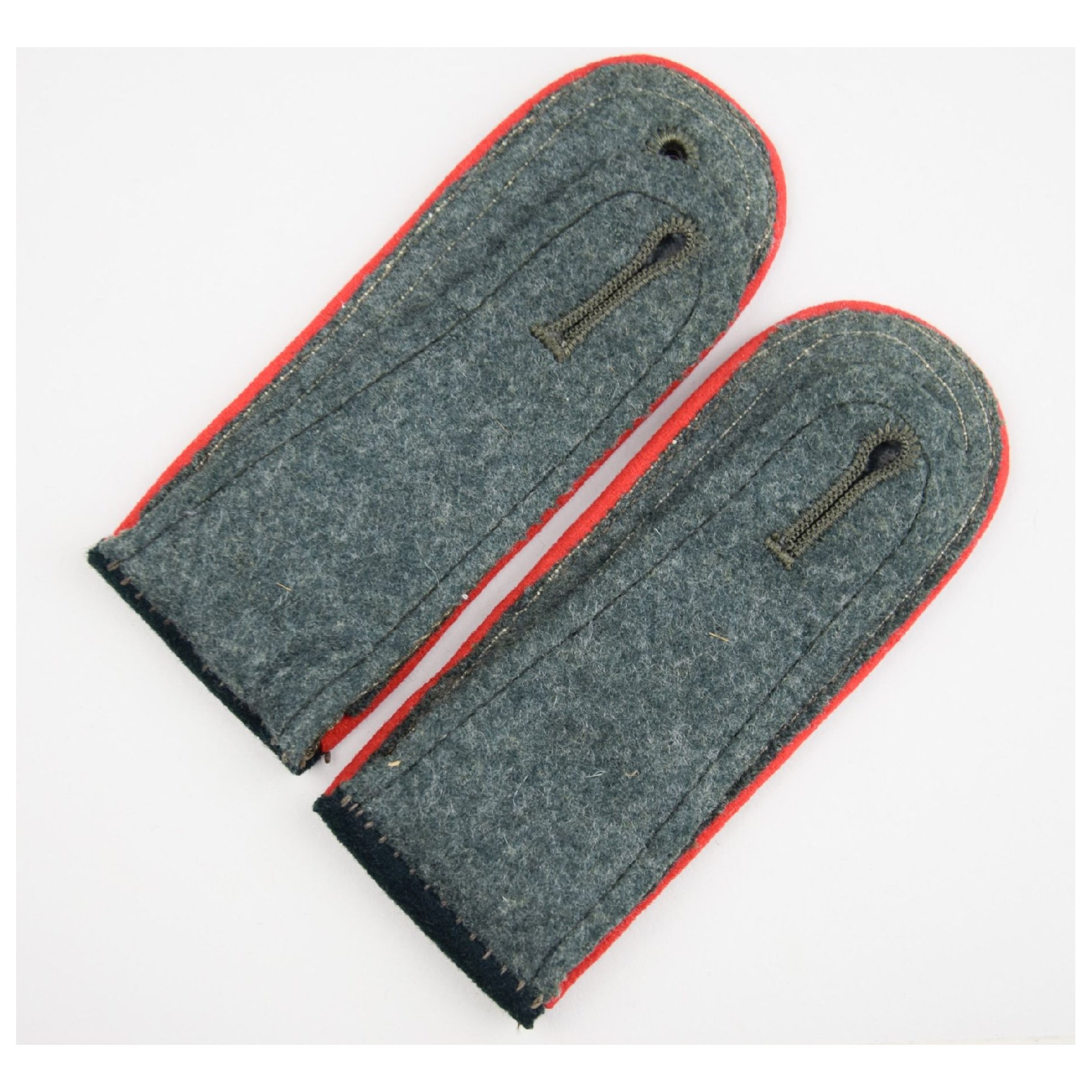 Wehrmacht Paar Schulterstücke für einen Feldwebel der Artillerie — image 4