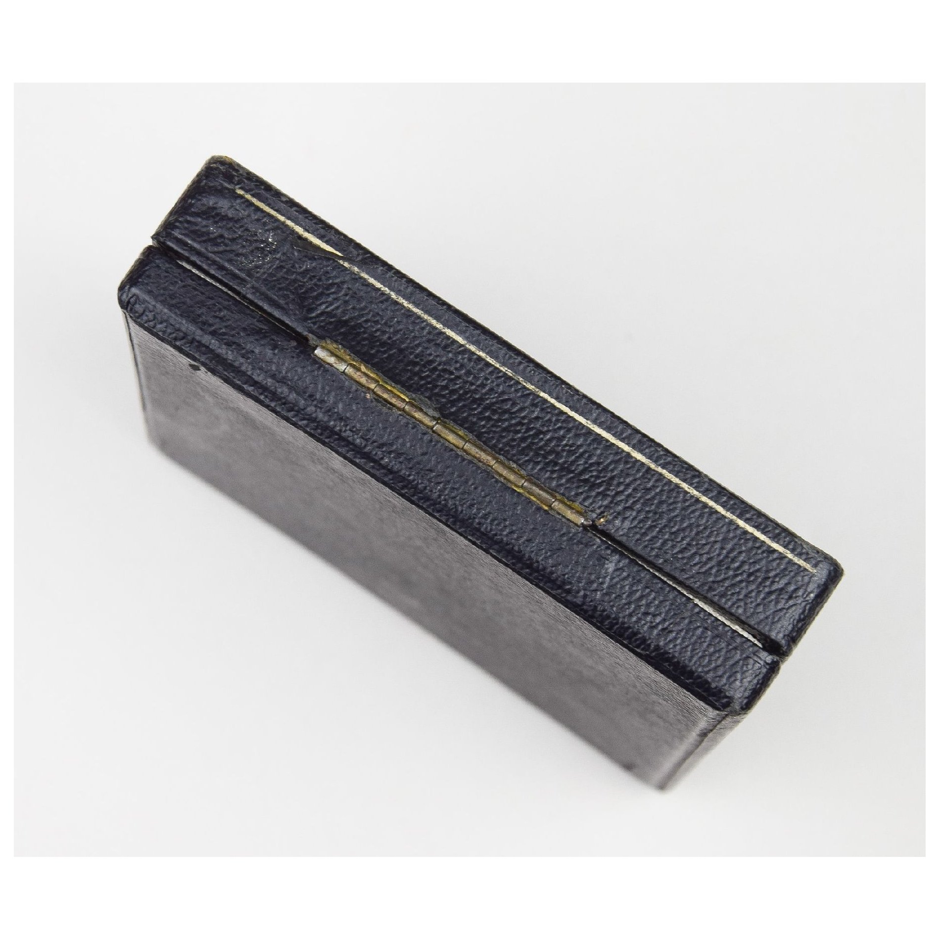 Etui für ein Deutsches Kreuz in Gold — image 4