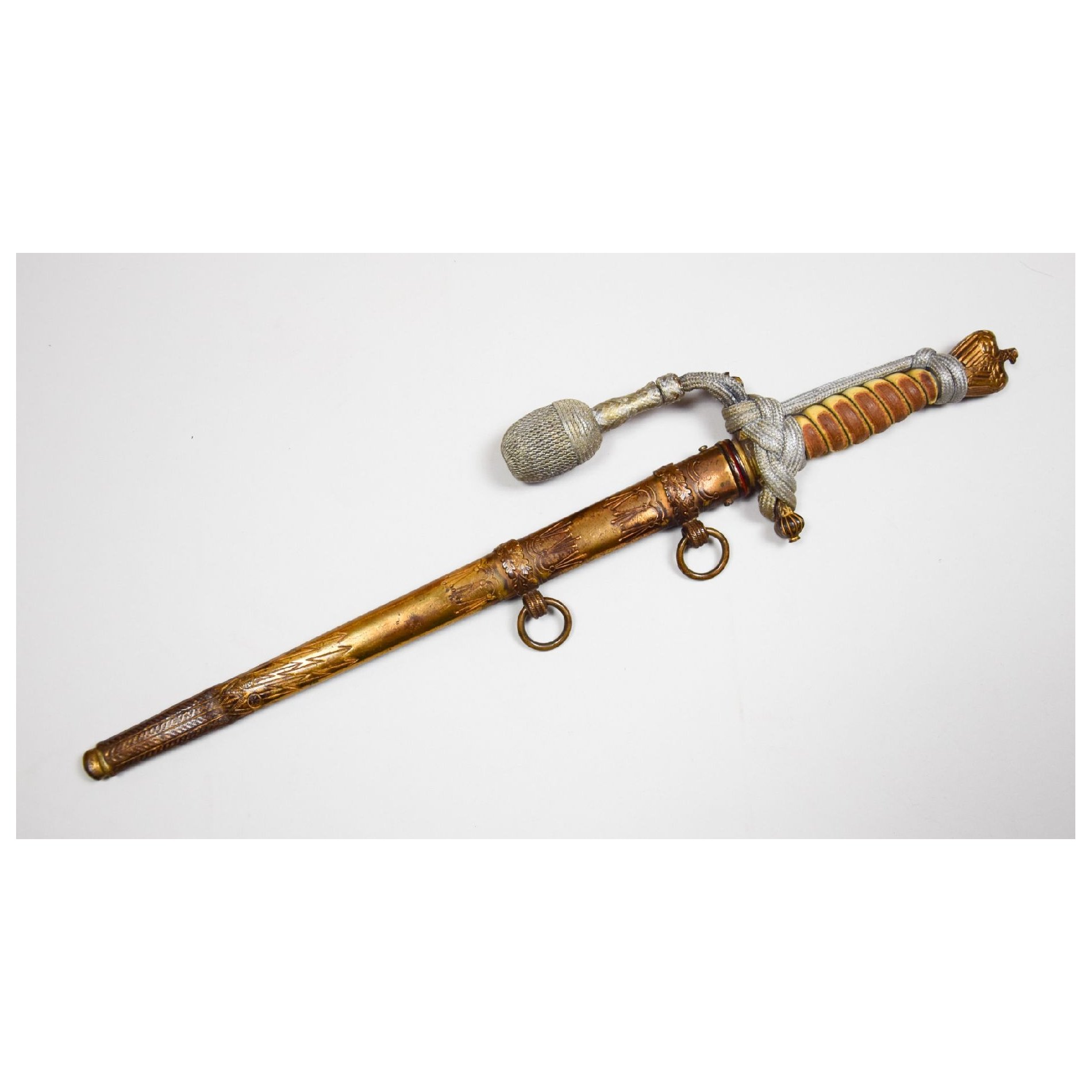 Kriegsmarine U-561 unberührter Nachlass mit Schirmmütze, Stoffeffekten, Briefen und Koffer — image 32