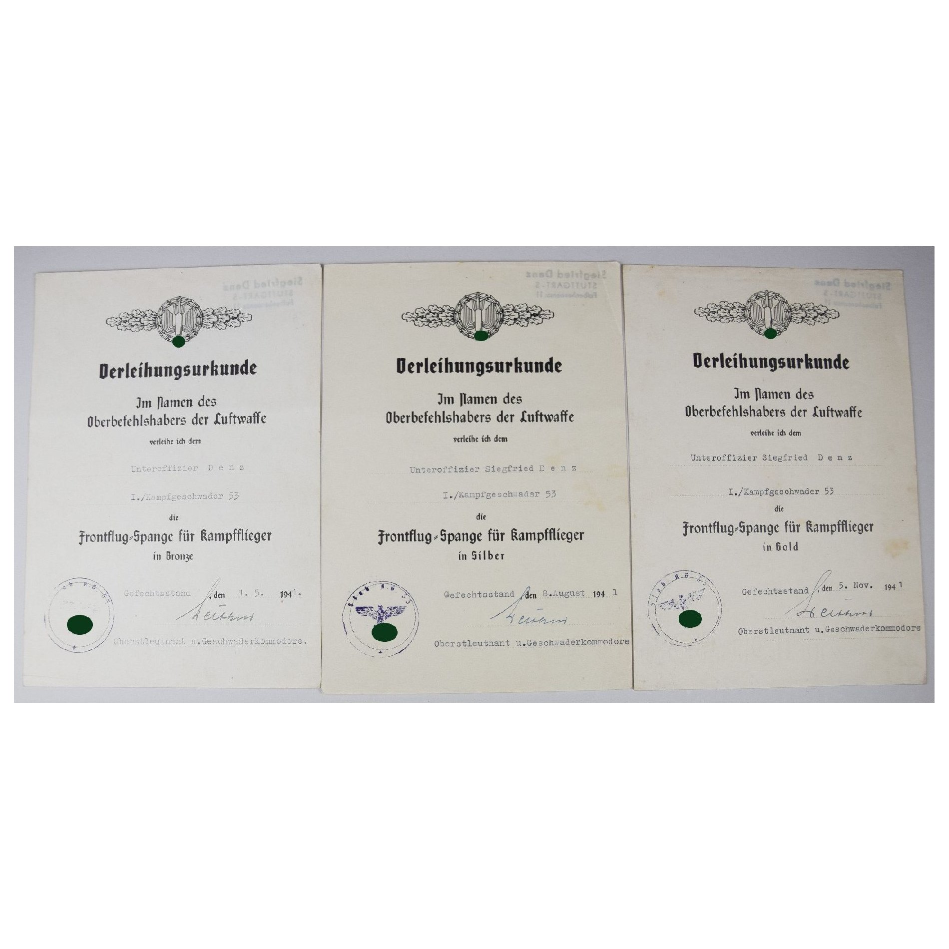 Luftwaffe Urkundennachlass Unteroffizier im I./Kampfgeschwader 53 mit Anhänger Spange! Selten — image 2