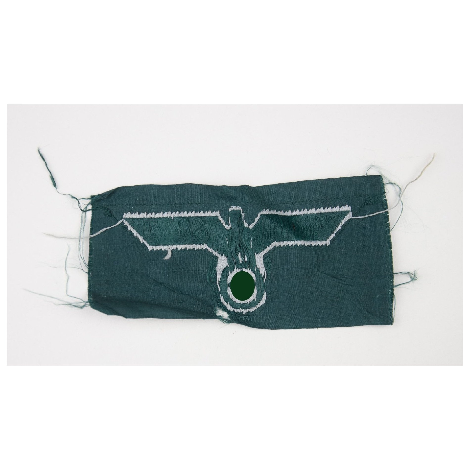 Wehrmacht Heer Brustadler — image 3