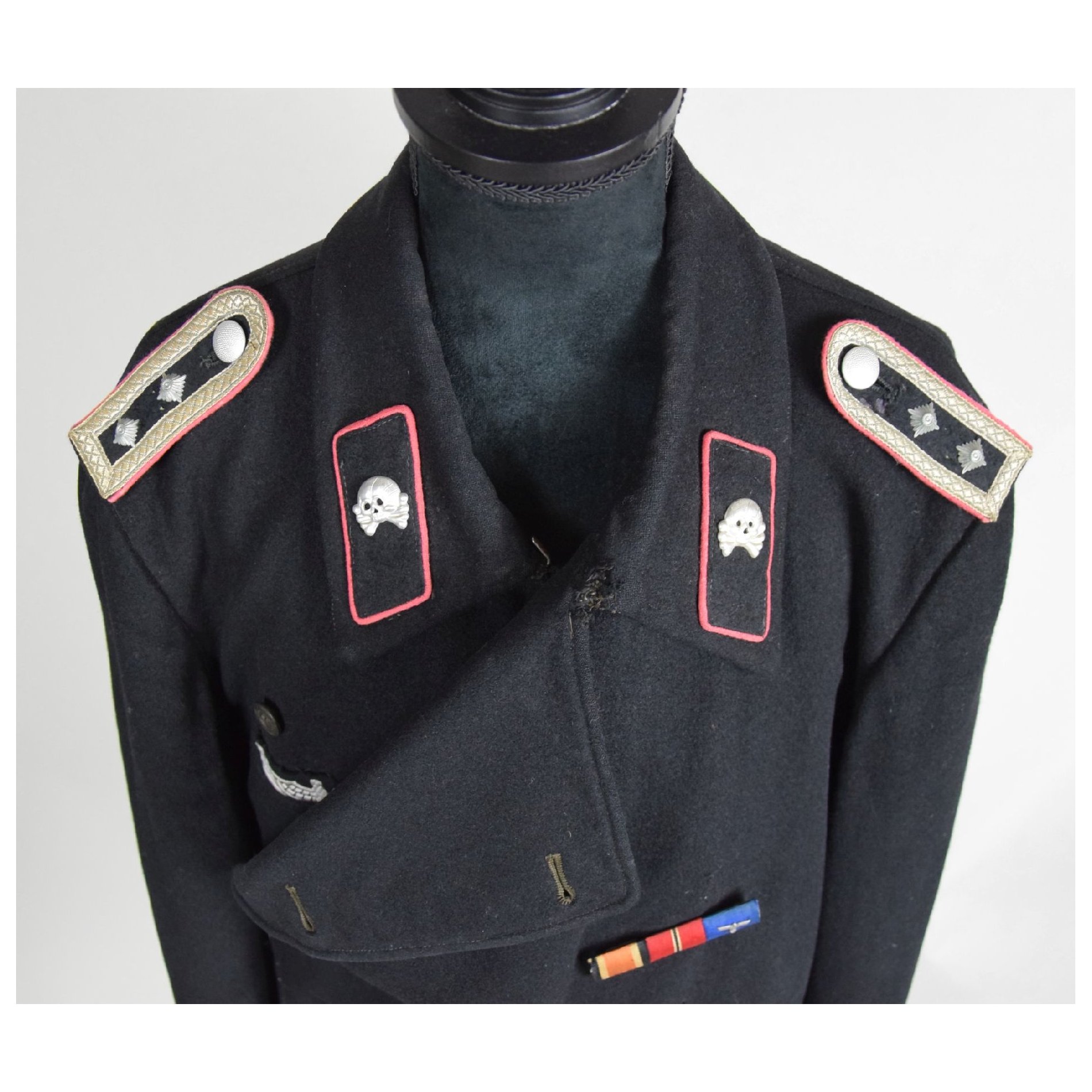 Wehrmacht Panzer Uniform eines — image 2