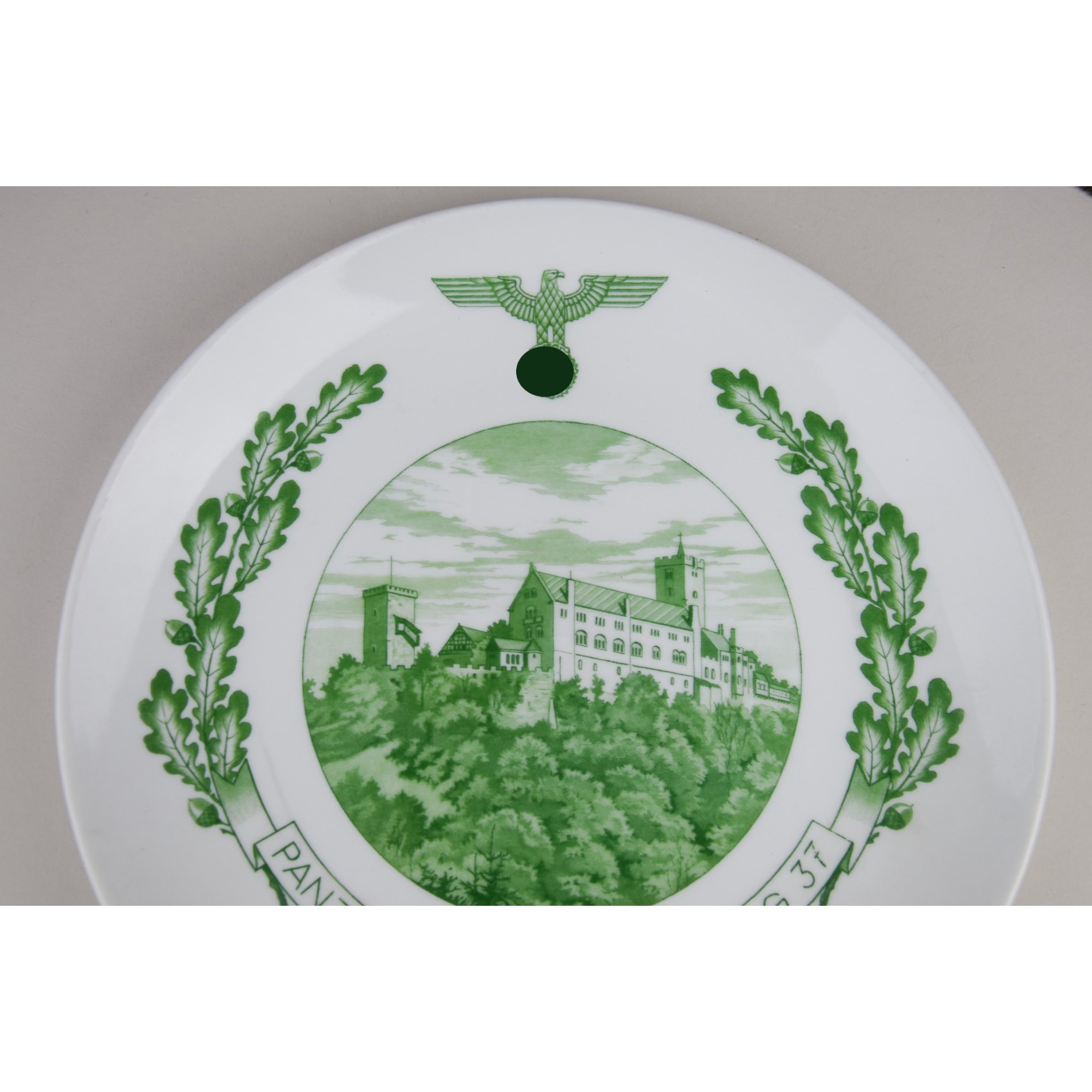 Meissen Porzellanteller 'Panzerabwehr Abteilung 37 Eisenach' — image 3