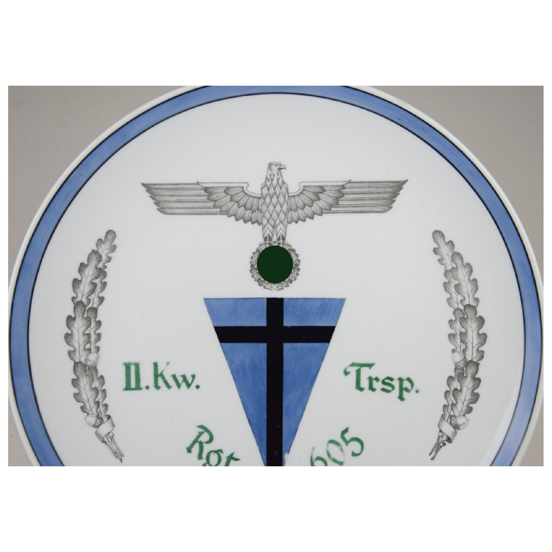Meissen Porzellanteller 'II. K.w. Trsp. Rgt. 605 1939' — image 8