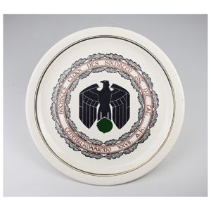 Wehrmacht Porzellan Teller 'Höchstes Glück des Soldaten ist die Tat' …
