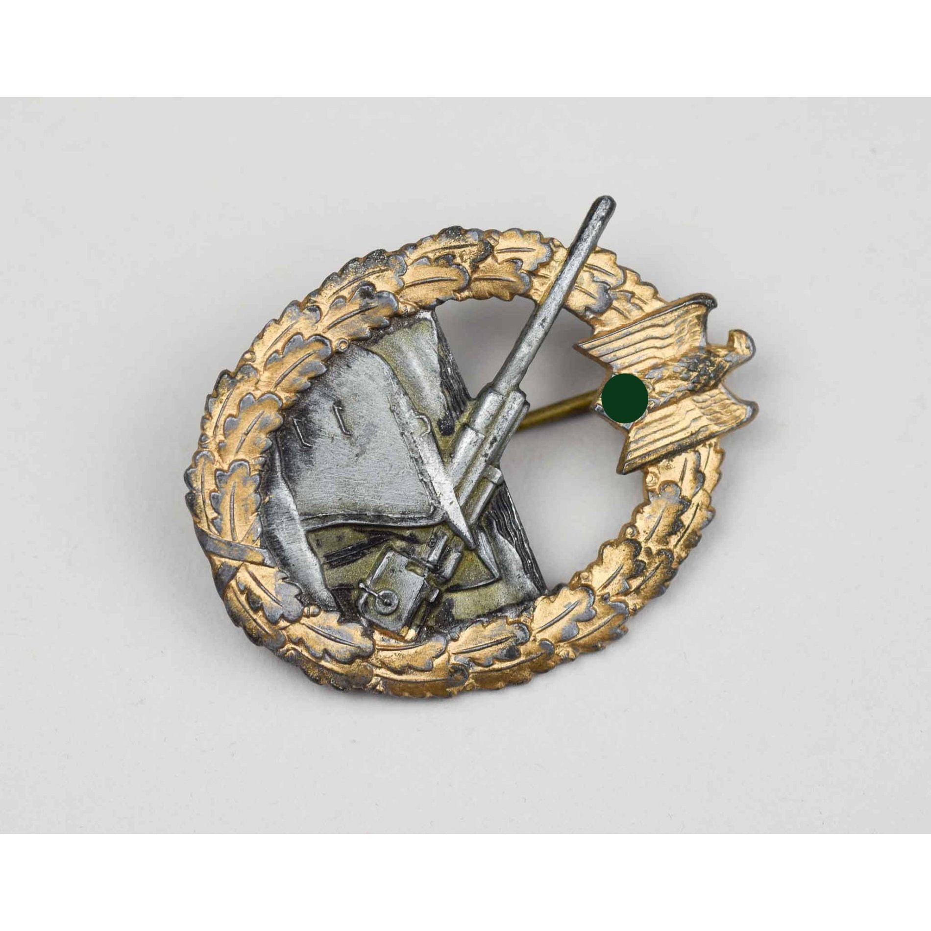 Kriegsabzeichen der Marine Artillerie S&L — image 2