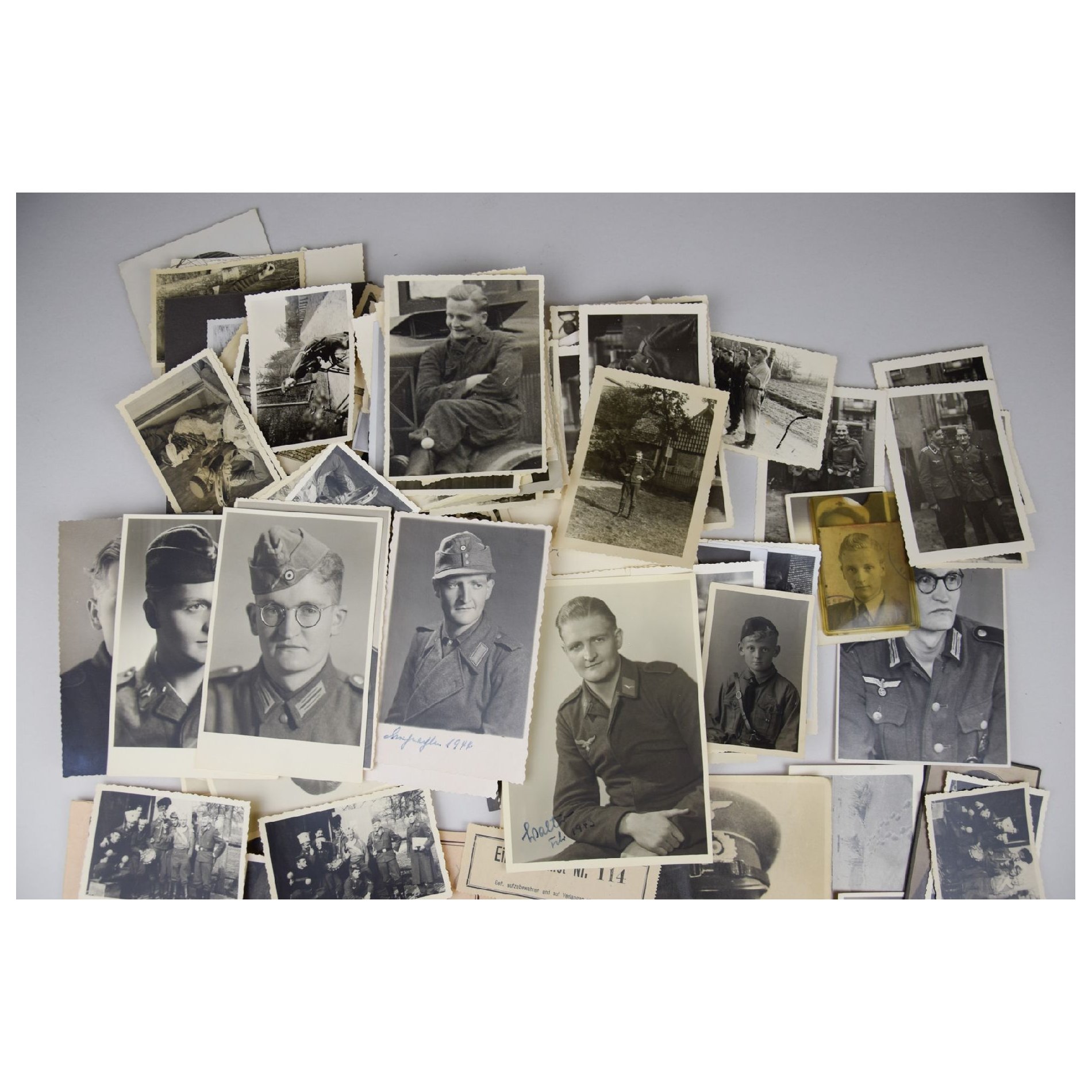 Großer Foto Nachlass einer Familie in der Wehrmacht und in der Luftwaffe — image 3