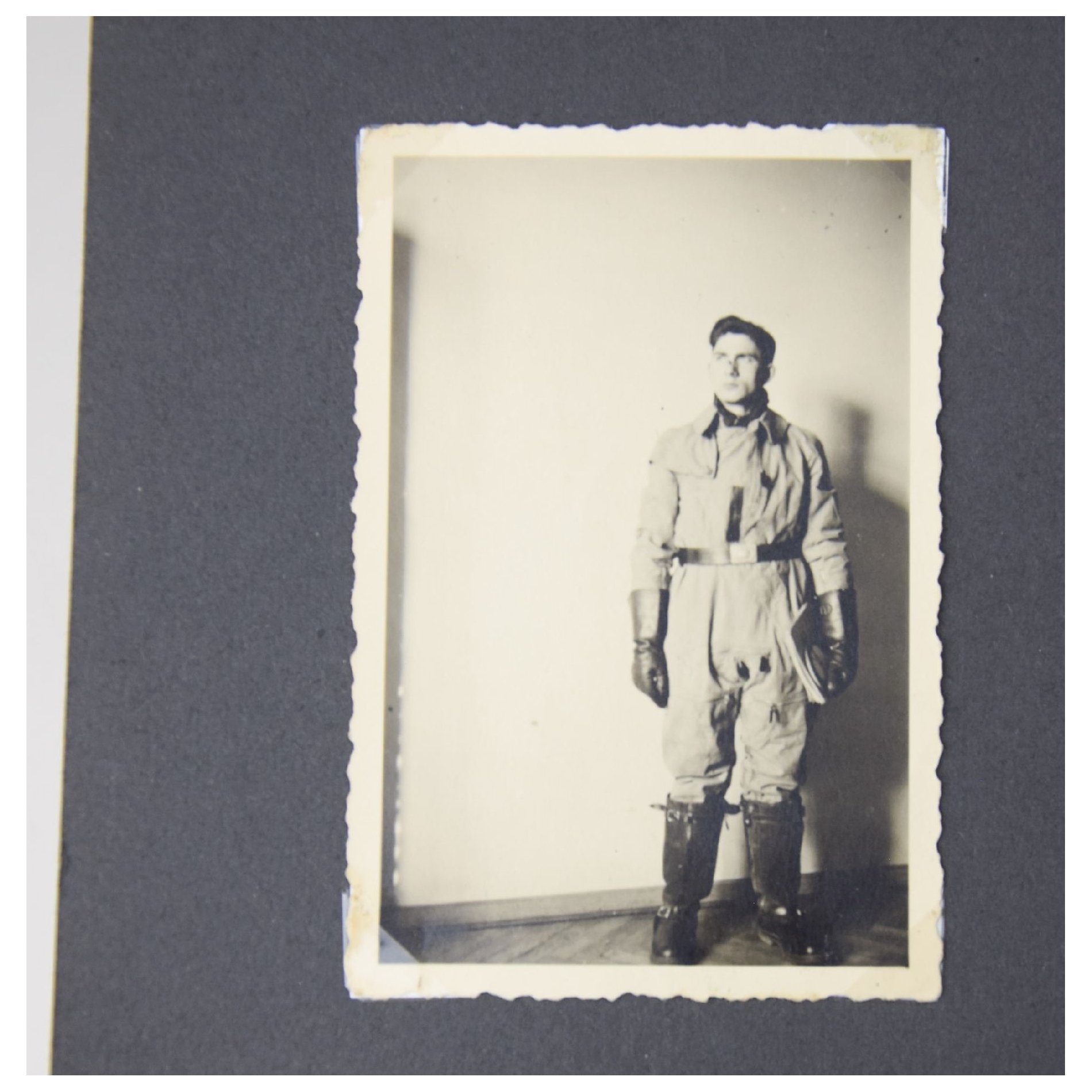 Frühes Panzer Fotoalbum Westfeldzug mit vielen Panzer Fotos — image 7