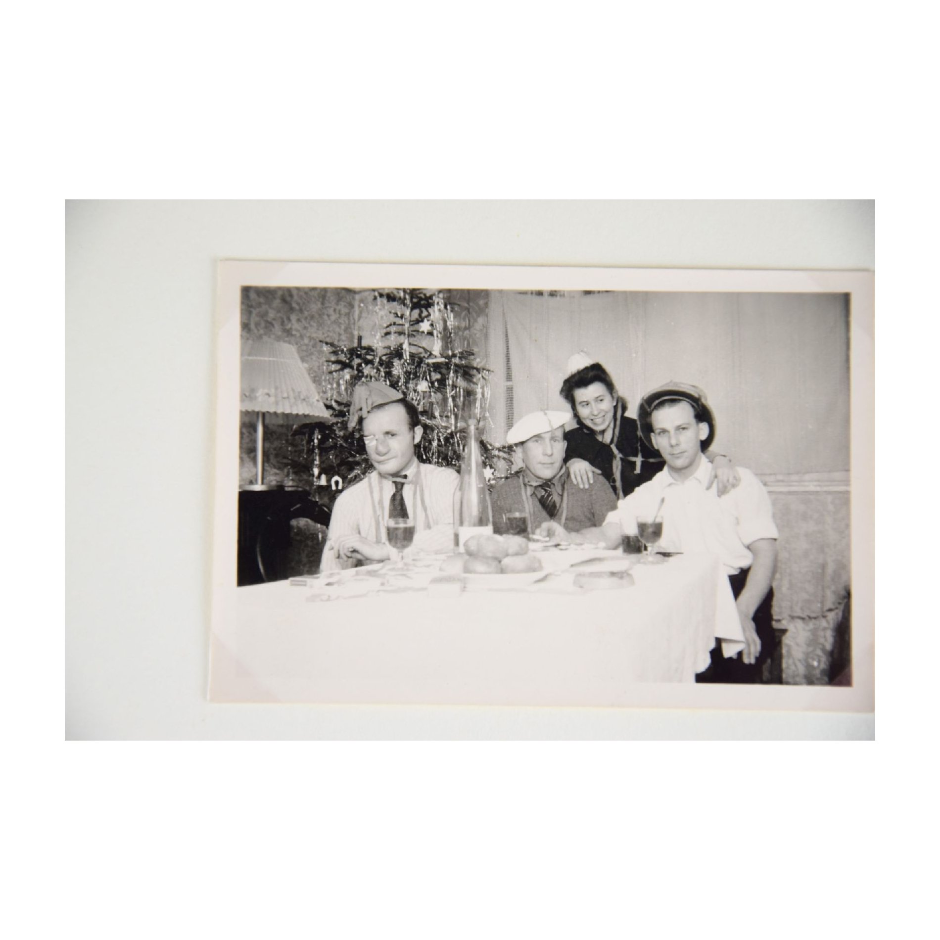 Nachlass Verwundetenabzeichen in Gold Pz. Gren. Regt. 13 — image 11