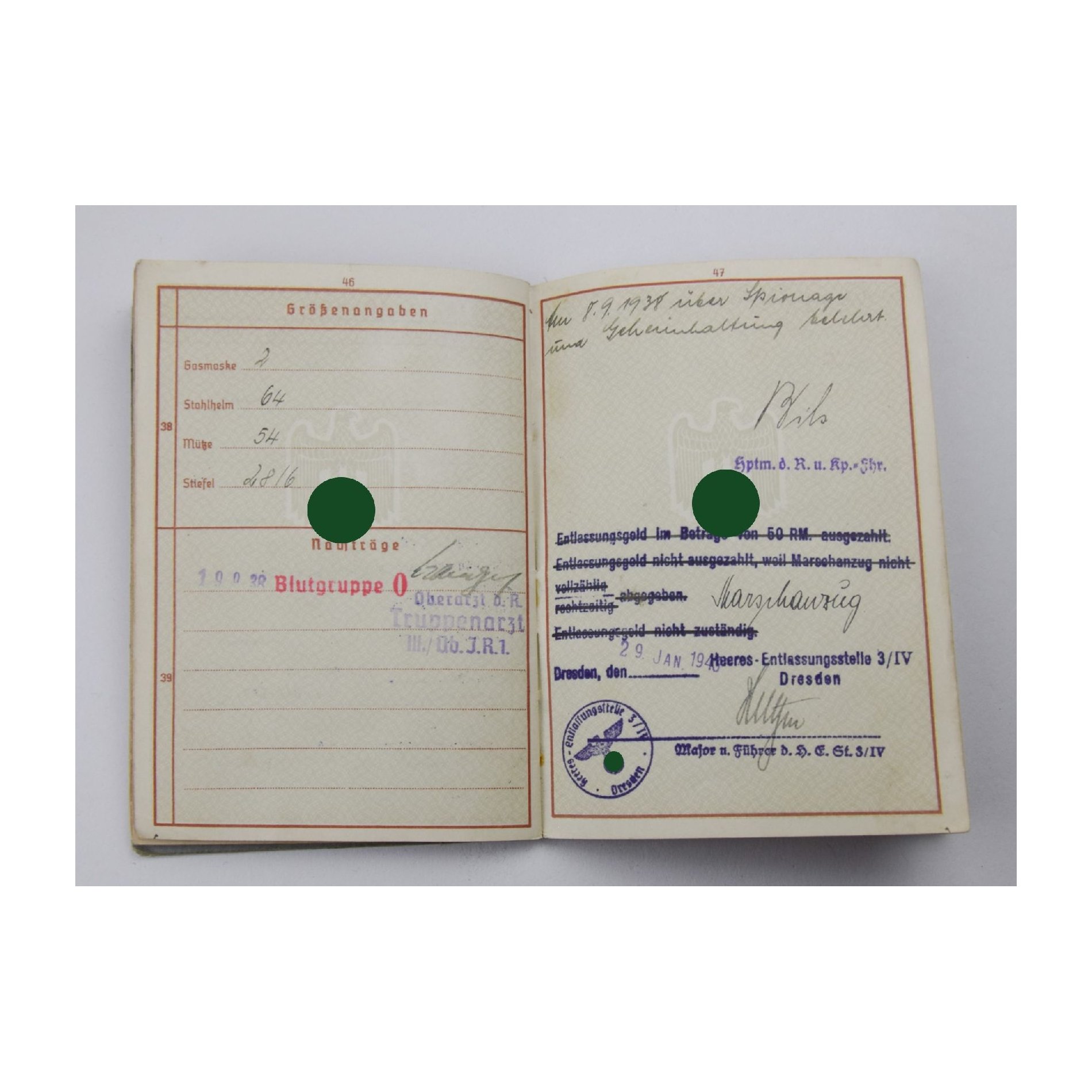 Wehrpass eines Obergefreiten Panzersoldat der Wehrmacht verliehenes PKA in Silber etc. — image 12