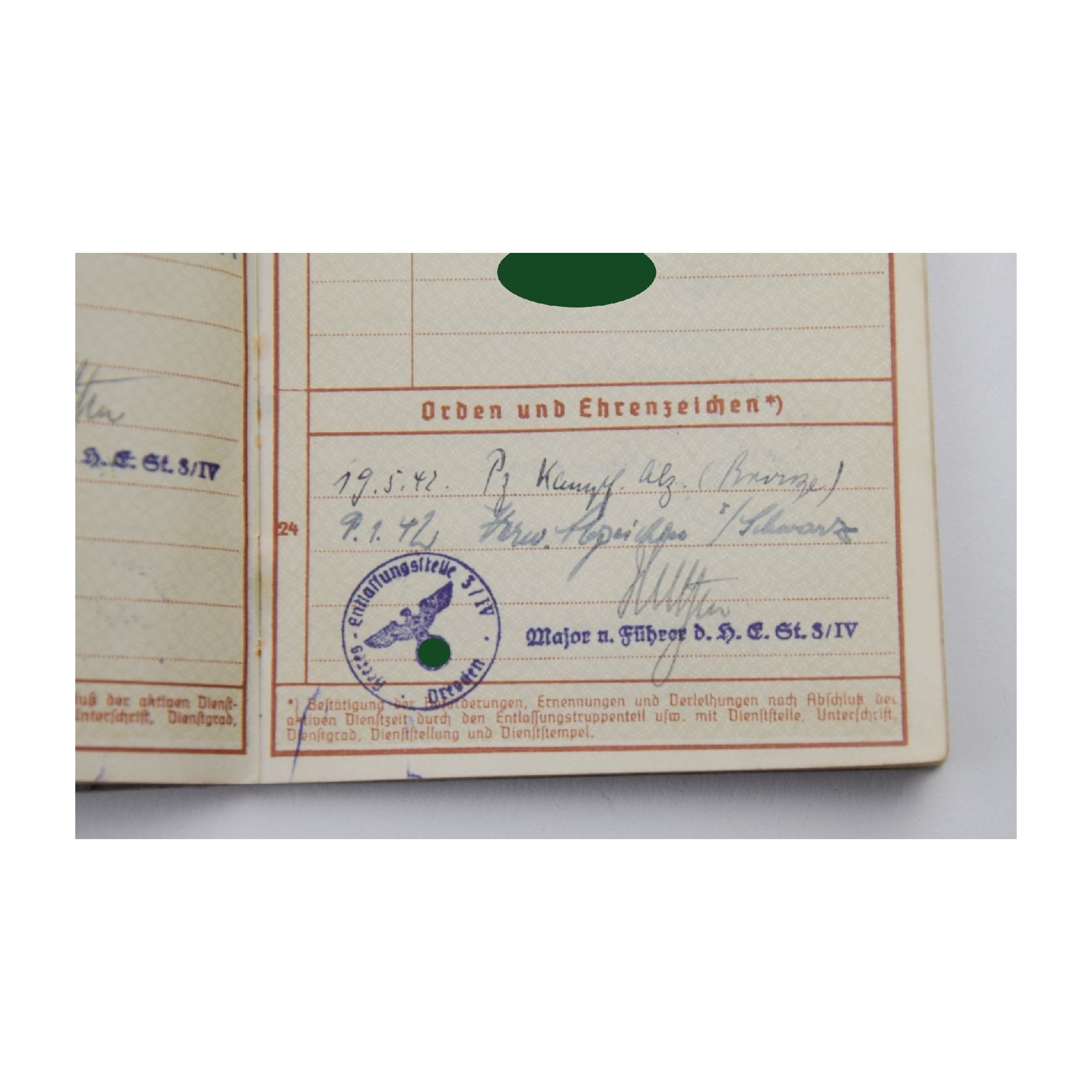 Wehrpass eines Obergefreiten Panzersoldat der Wehrmacht verliehenes PKA in Silber etc. — image 7