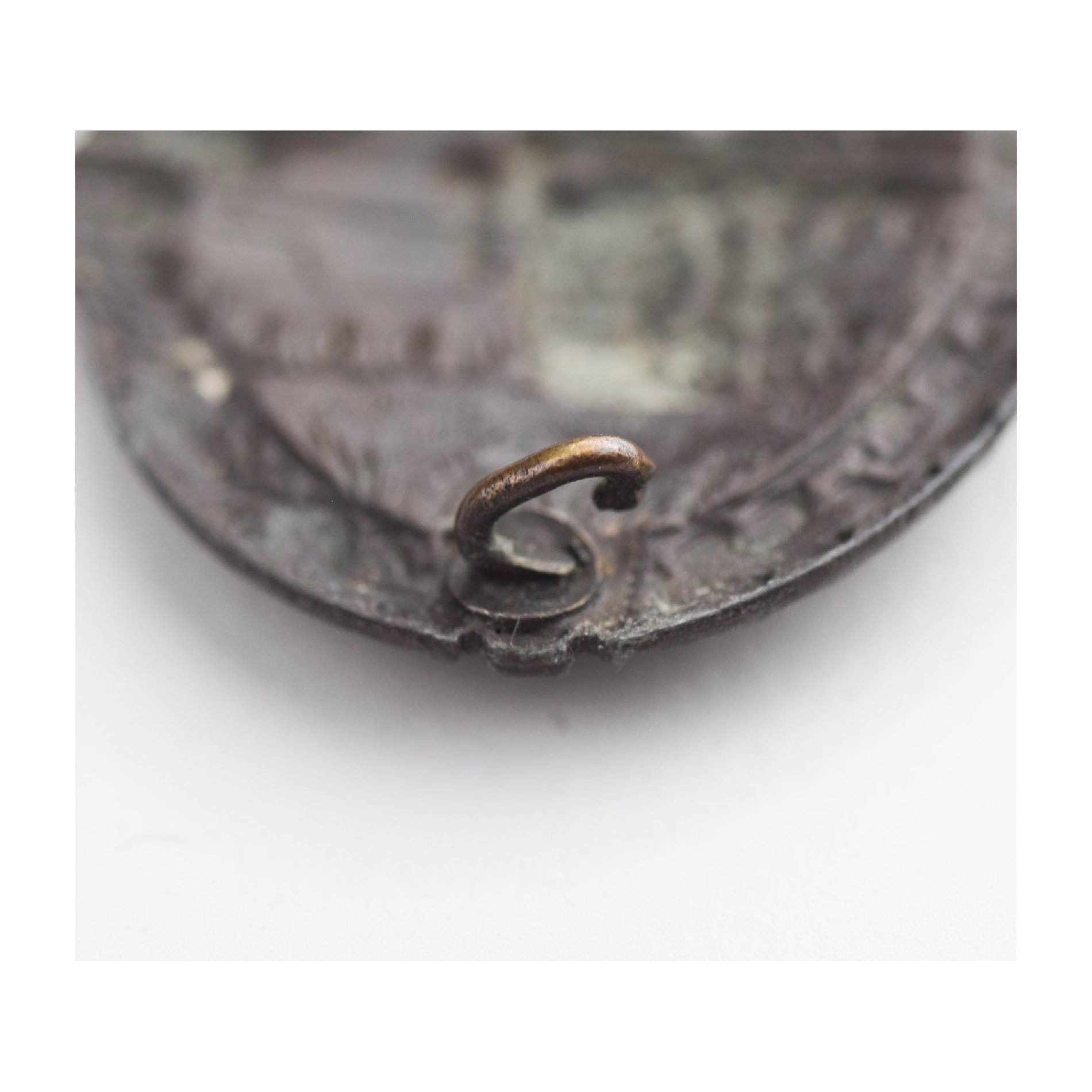 Panzerkampfabzeichen in Bronze C.E Juncker, Berlin — image 4