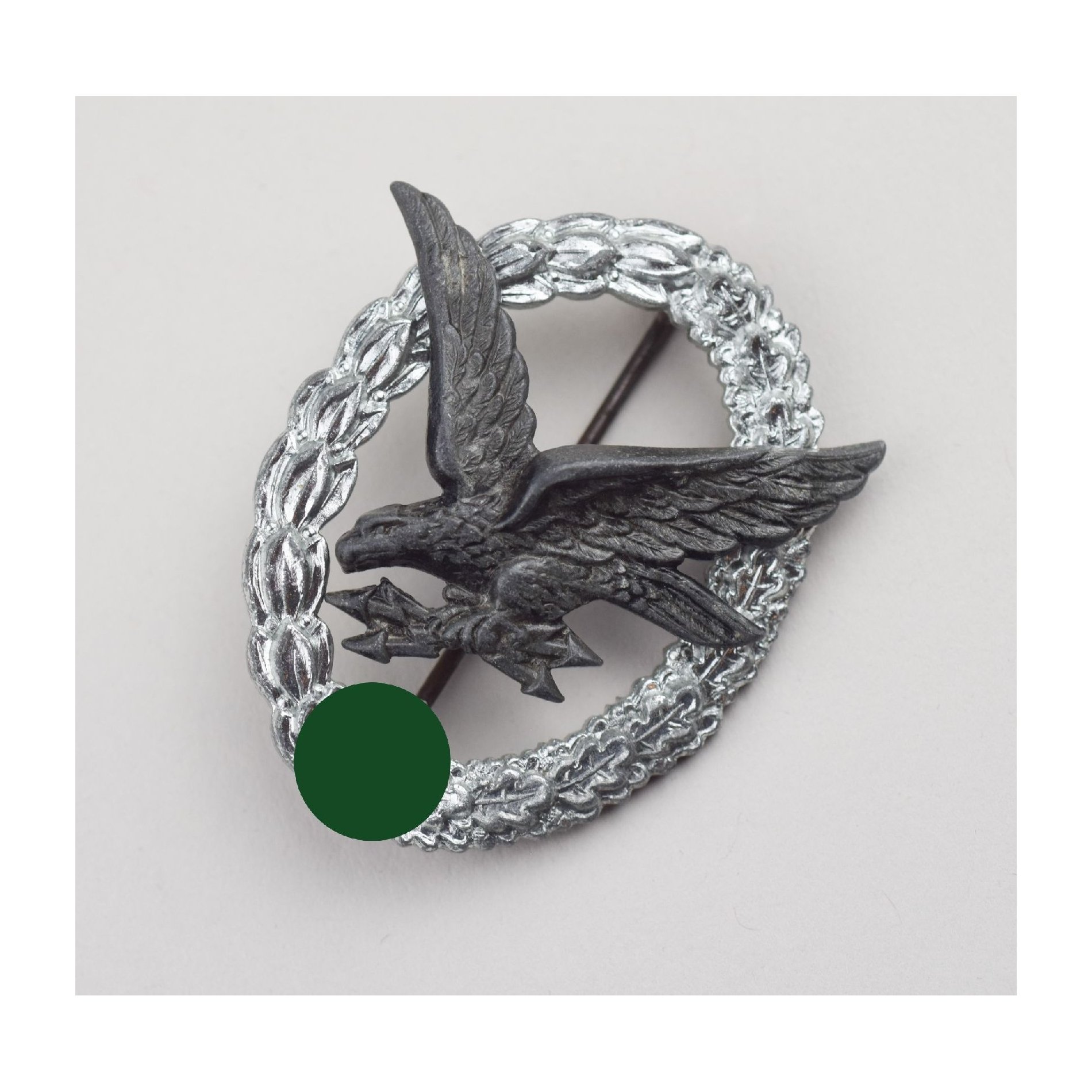 Luftwaffe Fliegerschützenabzeichen mit Blitzbündel B&NL in Mint! — image 4